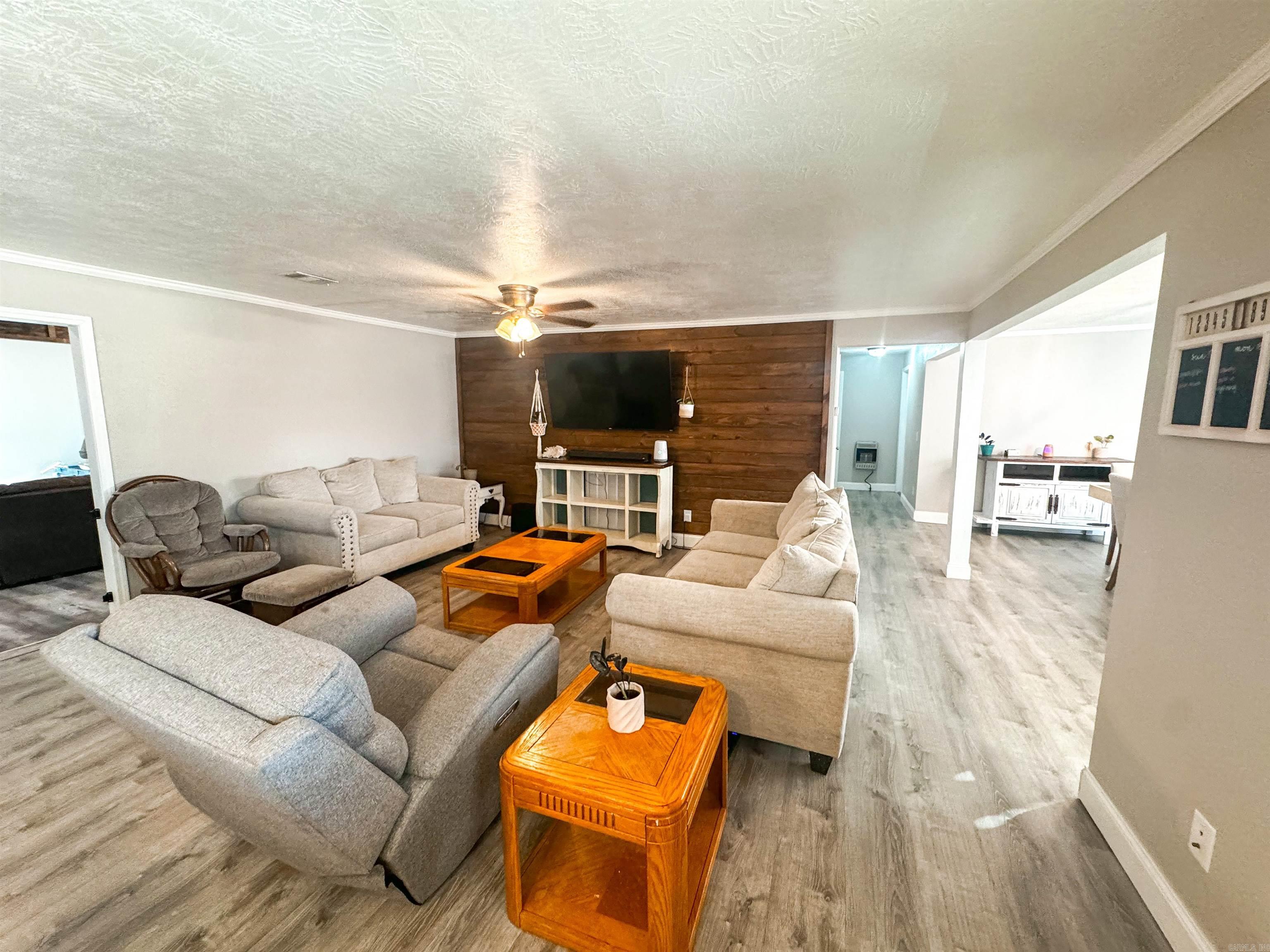 700  Floral Road  Pleasant Plains, AR