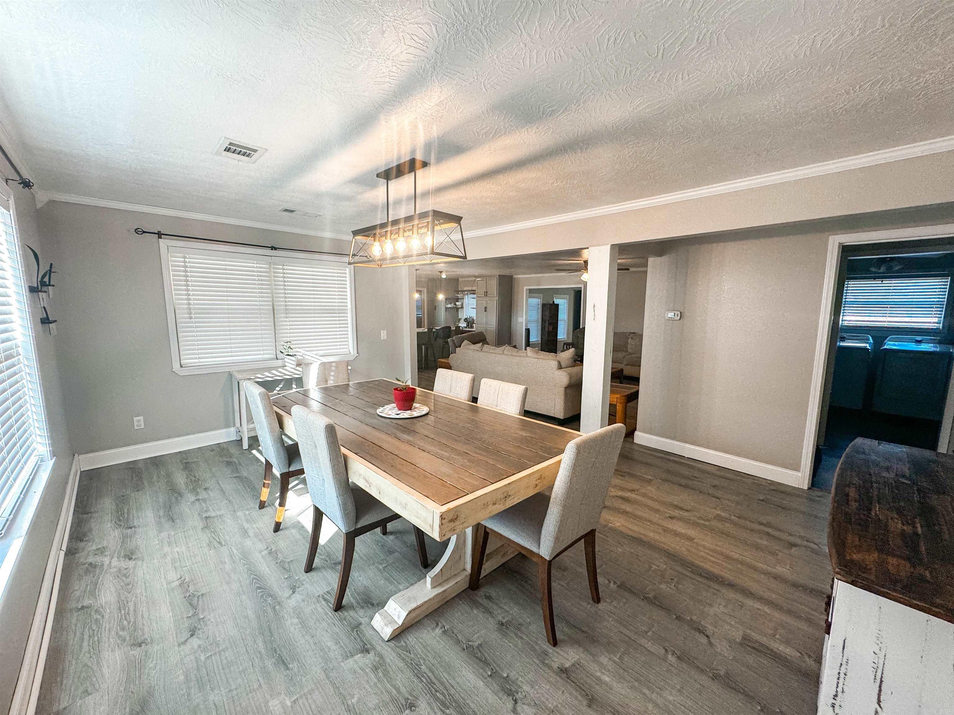 700  Floral Road  Pleasant Plains, AR