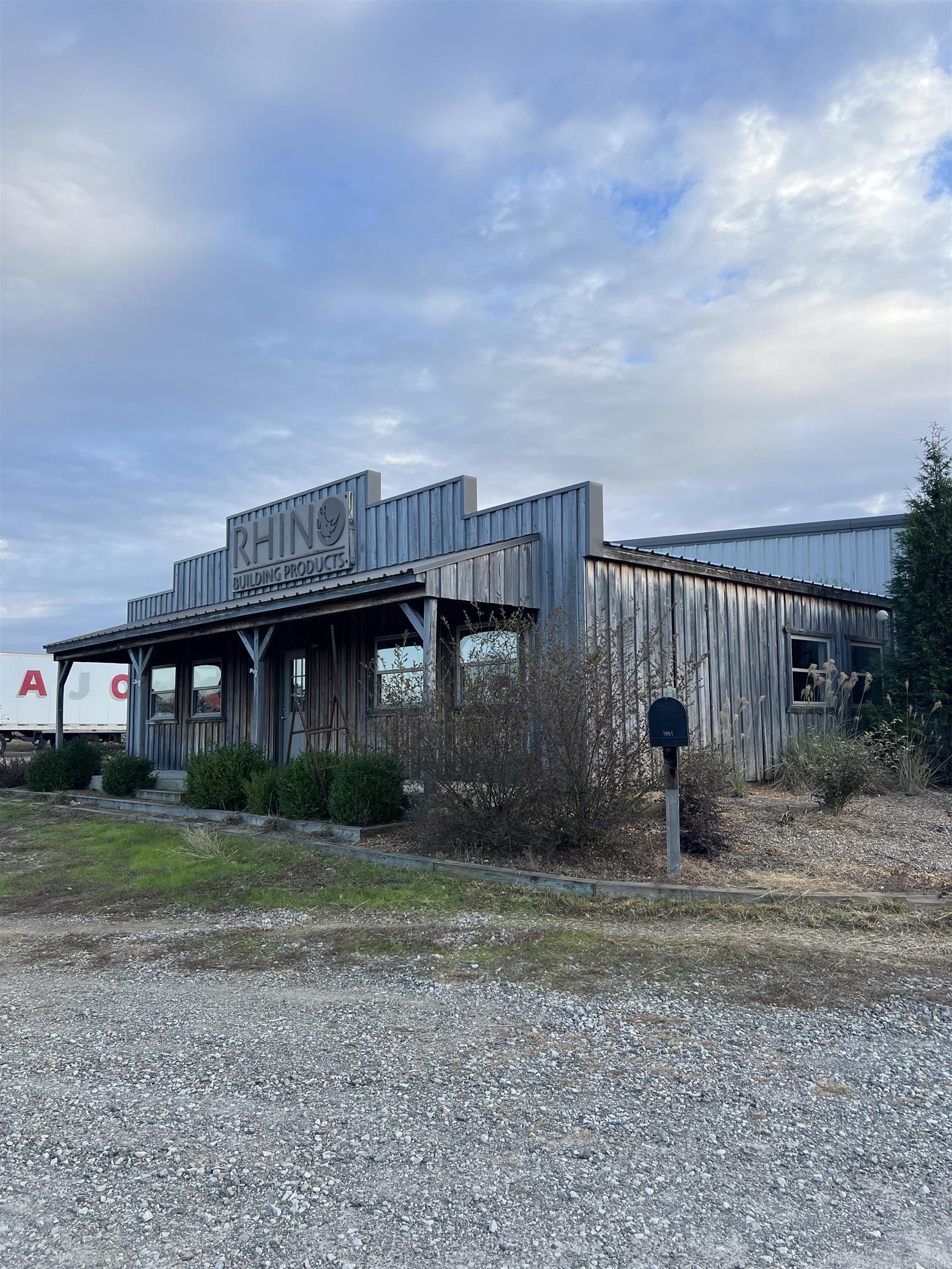 4081  Hwy 36W  Center Hill, AR
