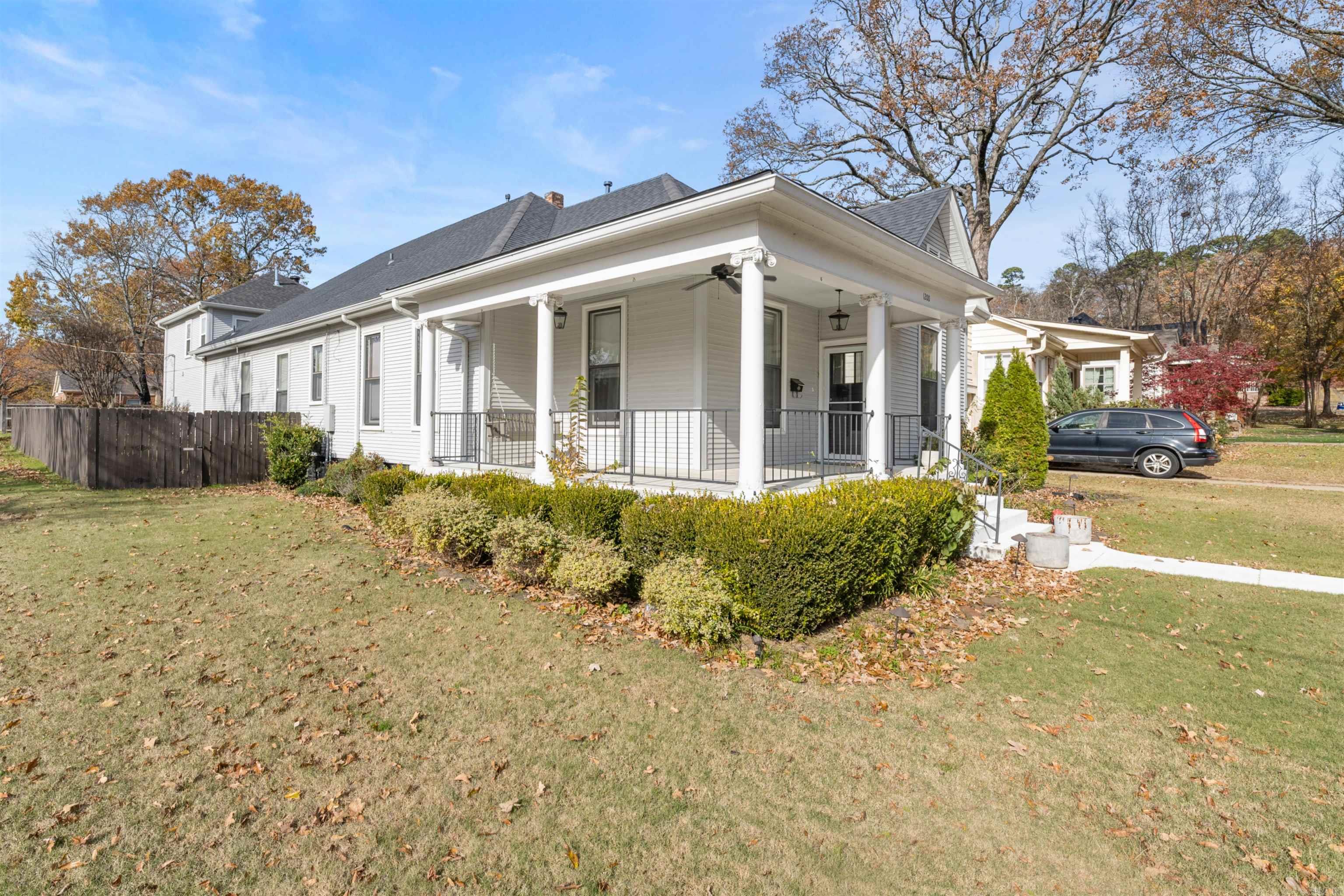 1200 N Polk  Little Rock, AR