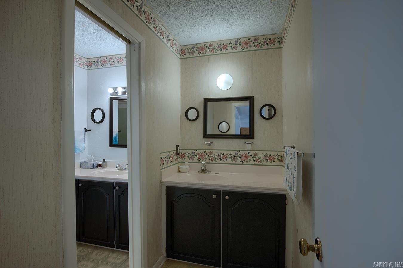 28  Perralena  Hot Springs Village, AR