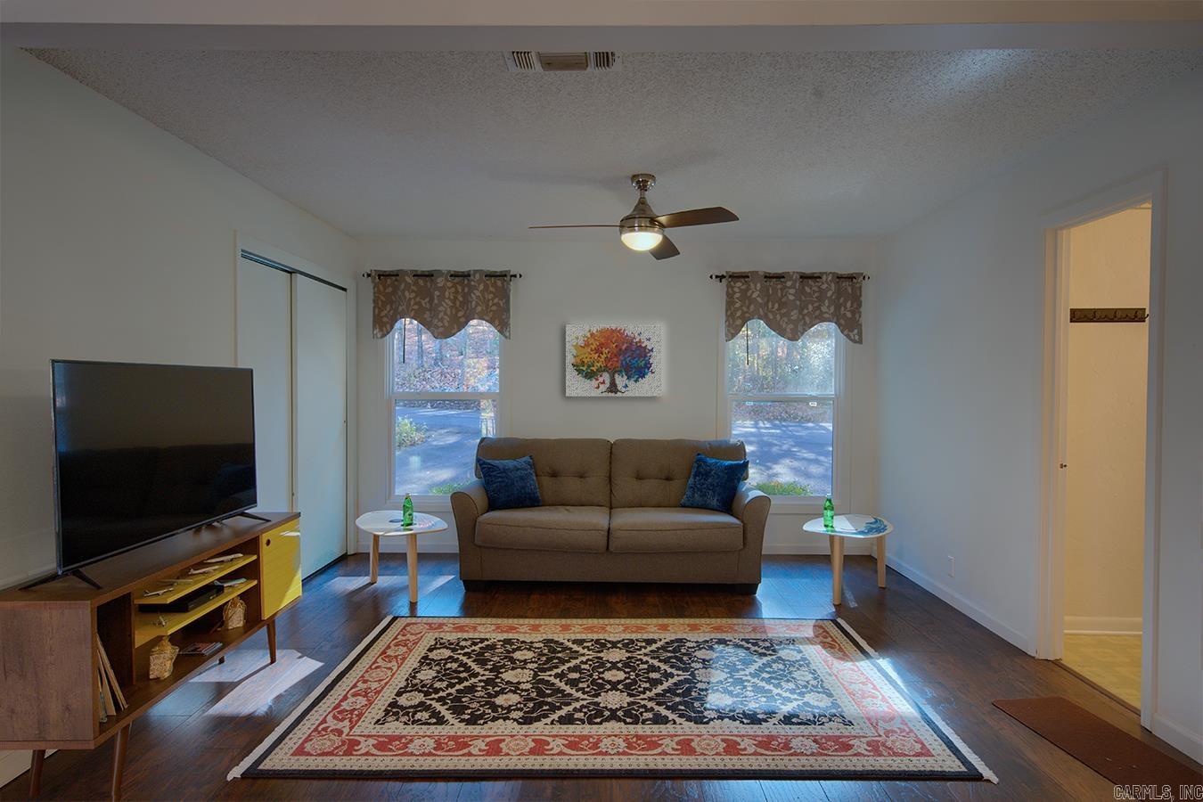 28  Perralena  Hot Springs Village, AR