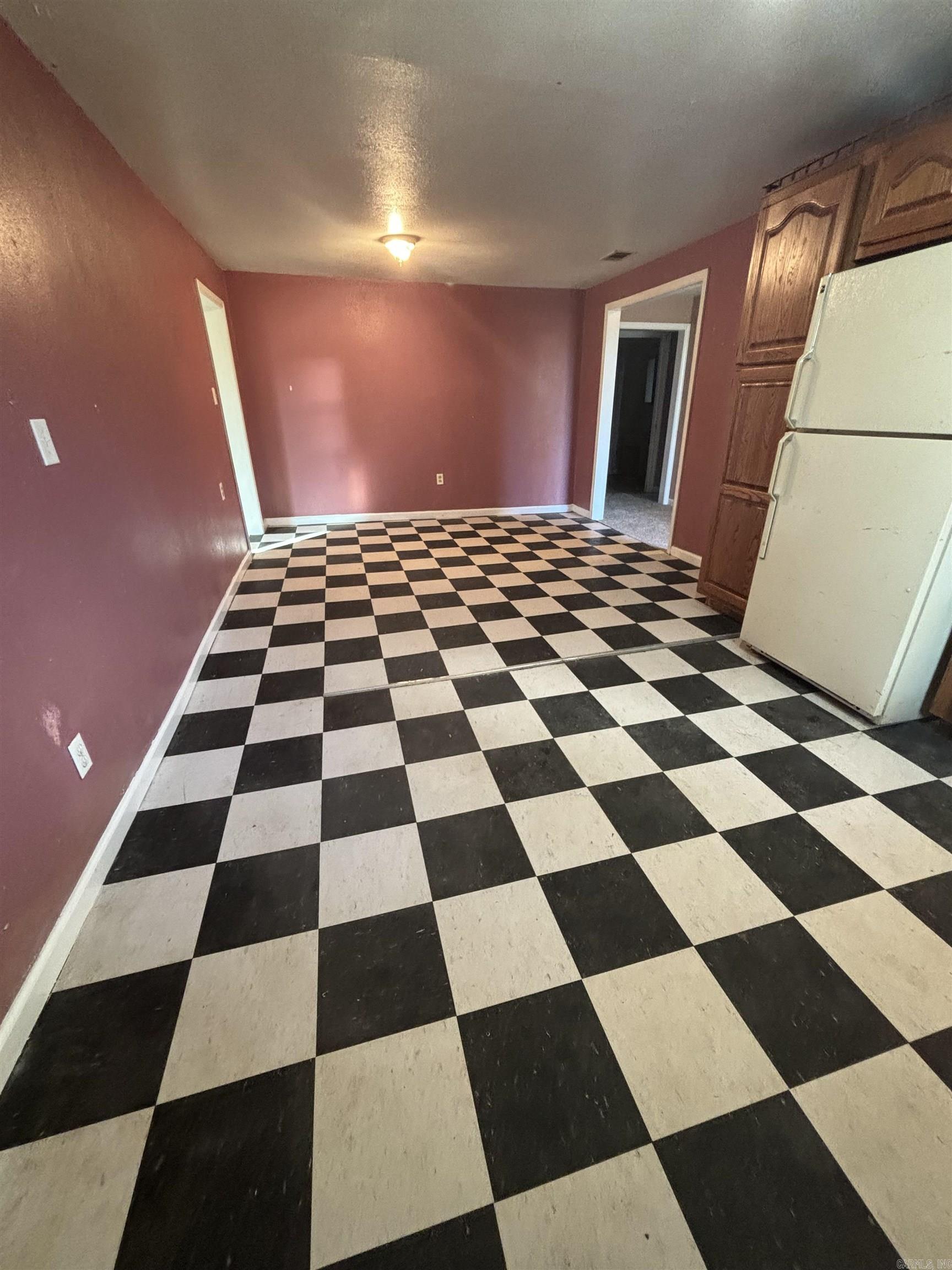209 S 2nd  Marmaduke, AR