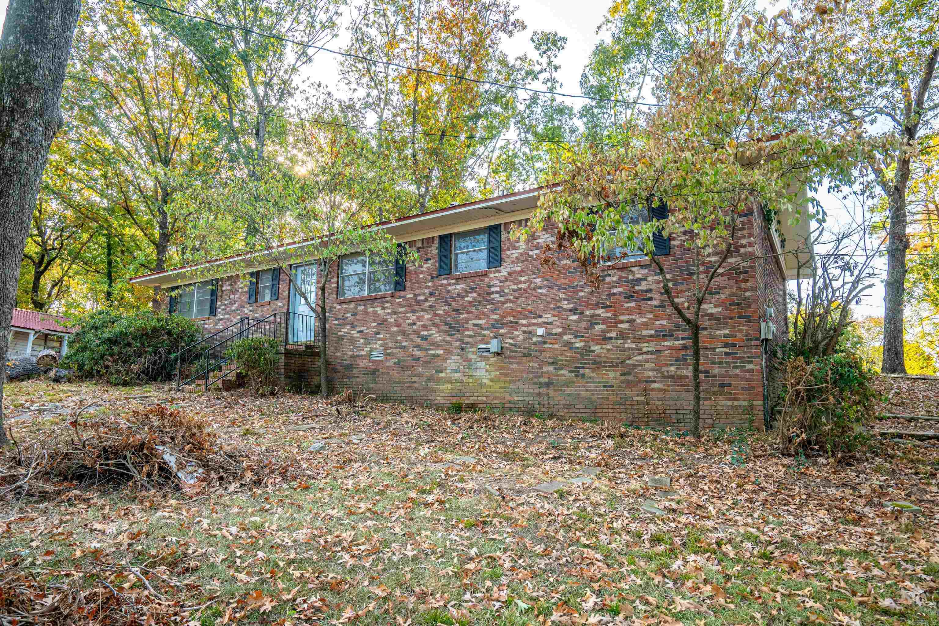 234-236 Arrowhead Hot Springs, AR 71913