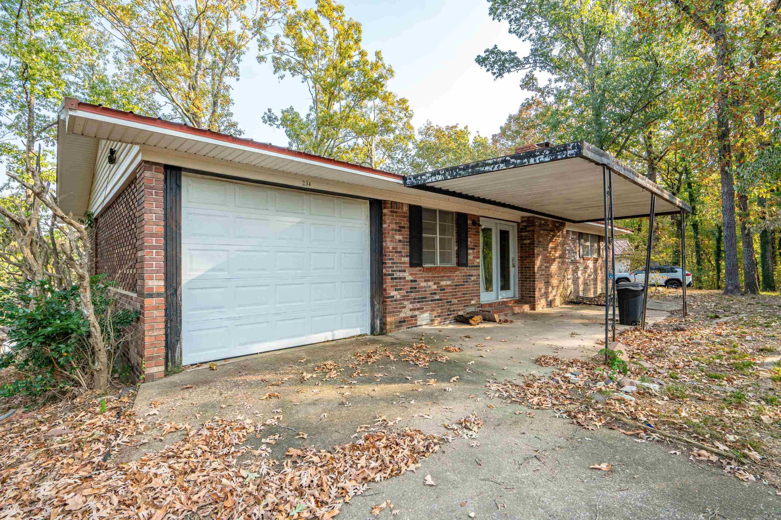 234-236 Arrowhead Hot Springs, AR 71913