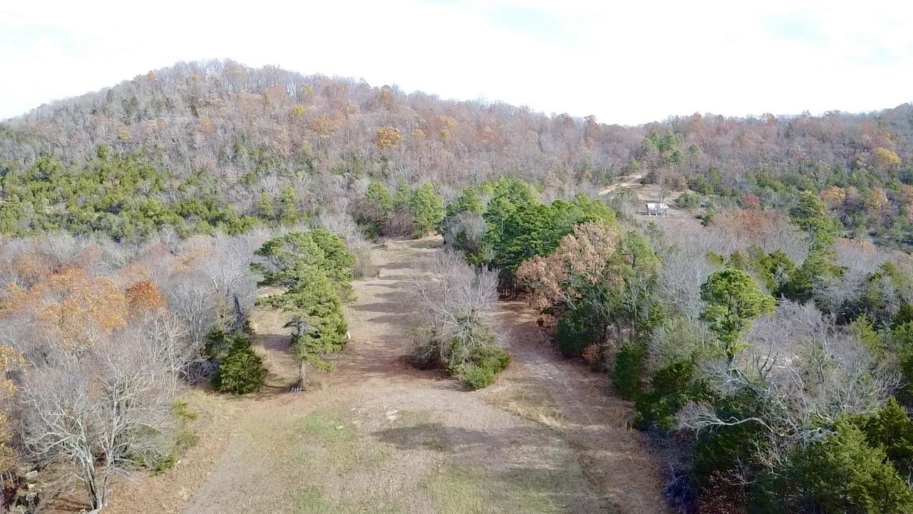 000  Lawrence Lane  Melbourne, AR