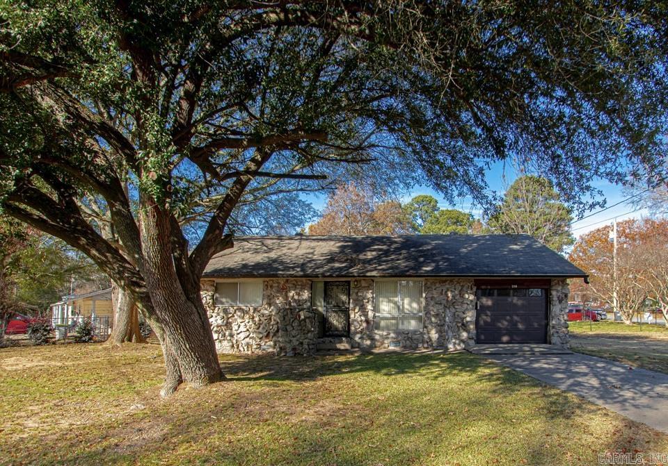 315  Dobbs  Benton, AR