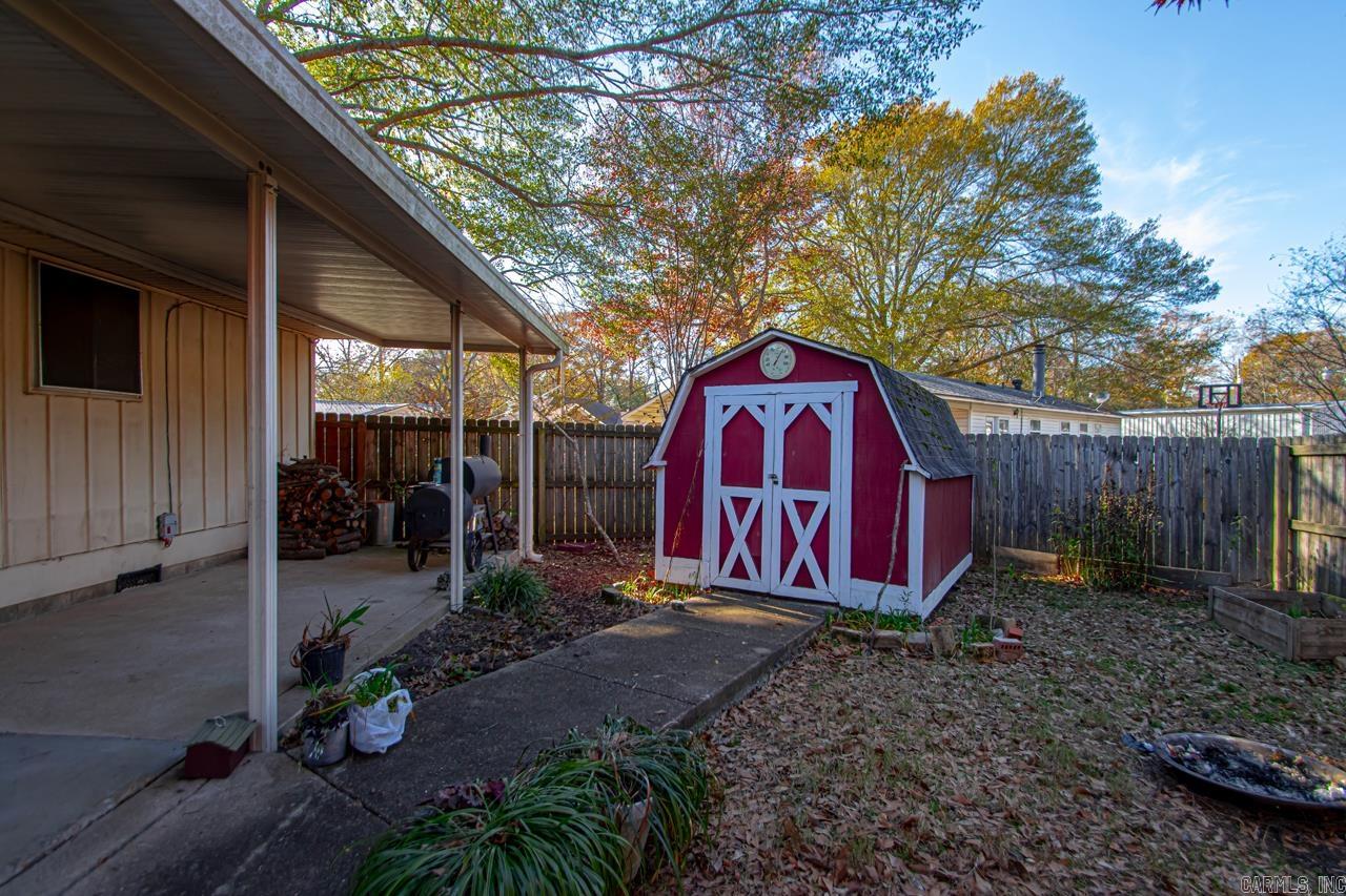 315  Dobbs  Benton, AR