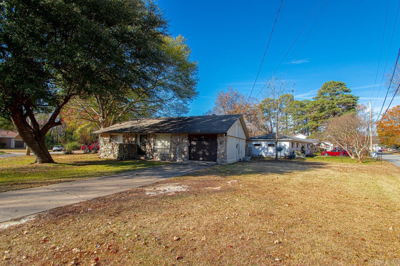 315  Dobbs  Benton, AR