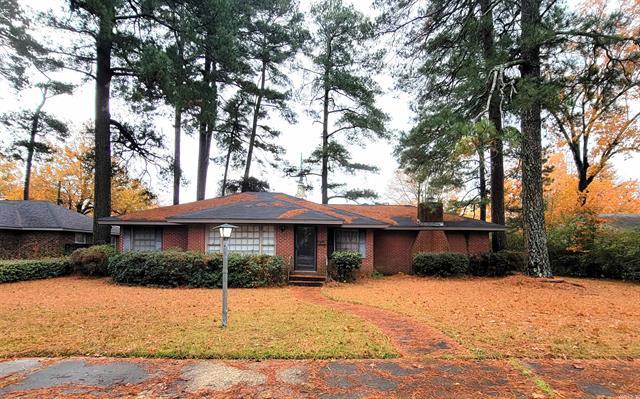 810  Hudson  Pine Bluff, AR