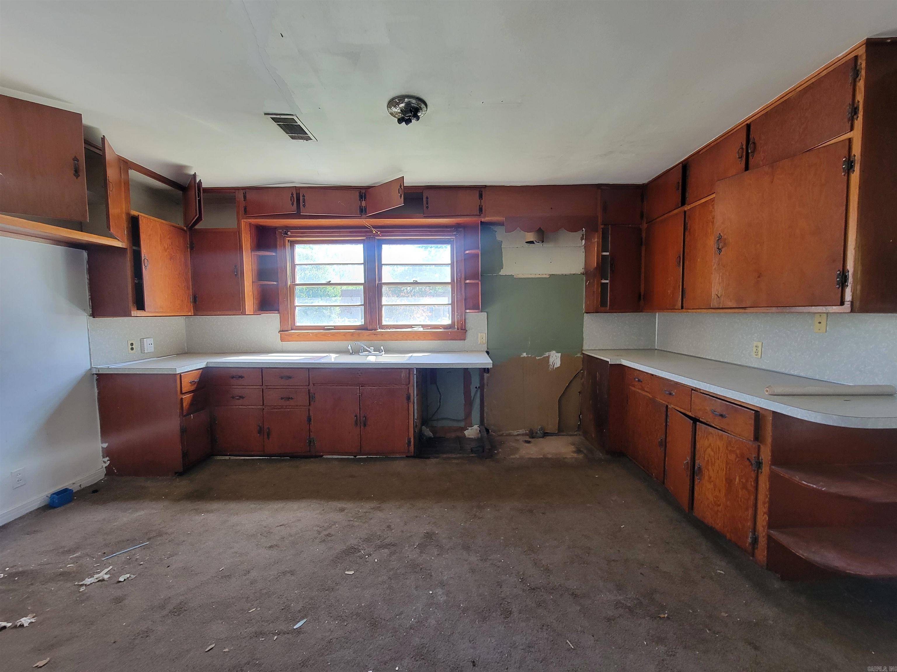 4001 W 28  Pine Bluff, AR