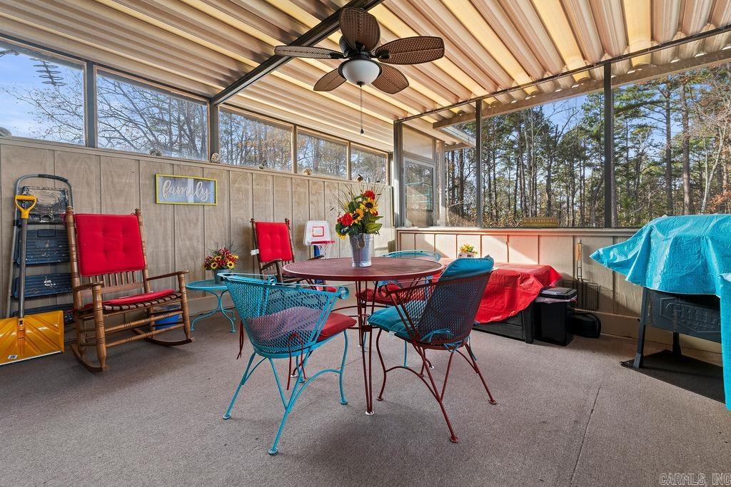 135  HILLVIEW  Fairfield, AR