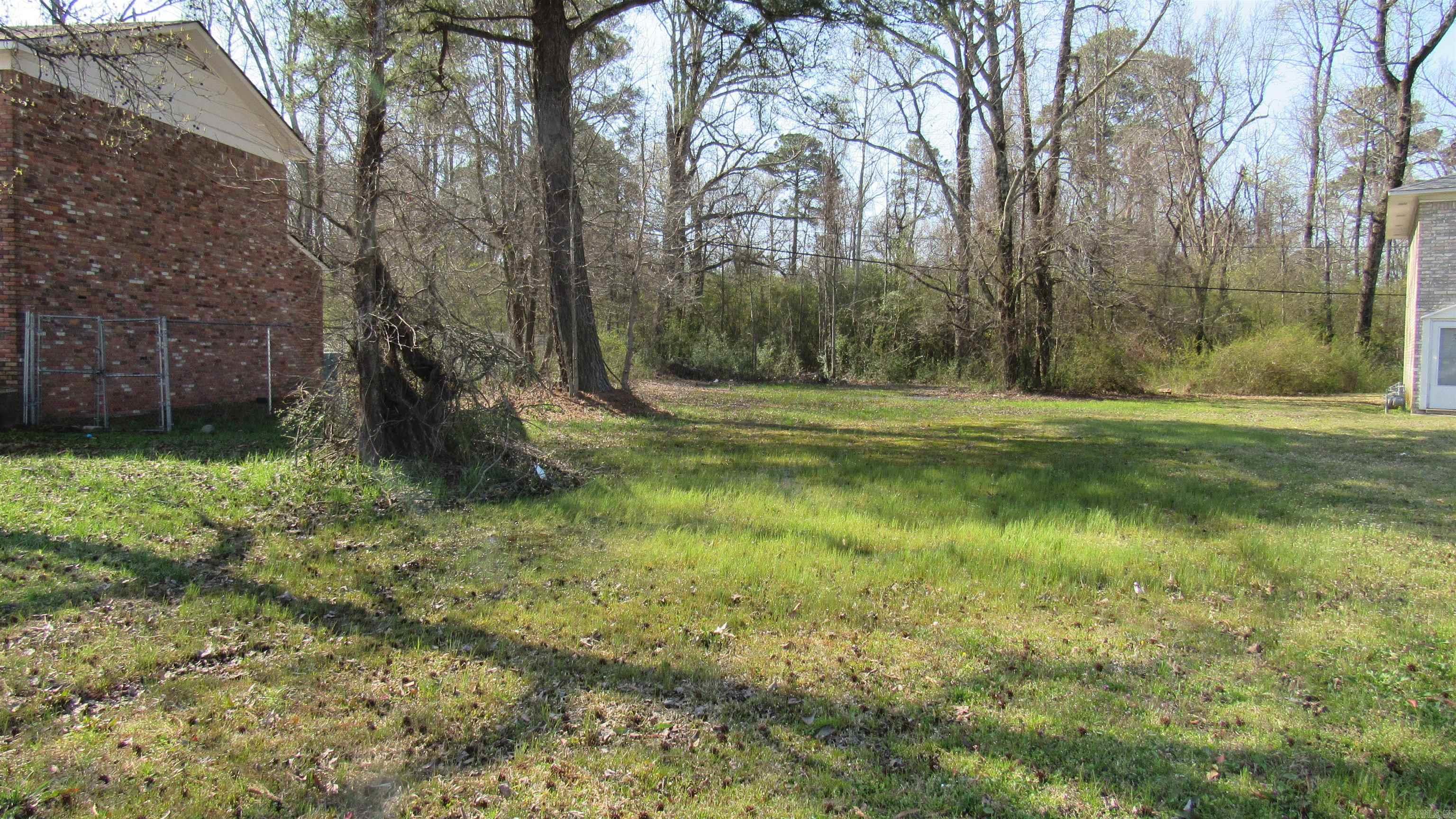 7102  GEYER SPRINGS  Little Rock, AR
