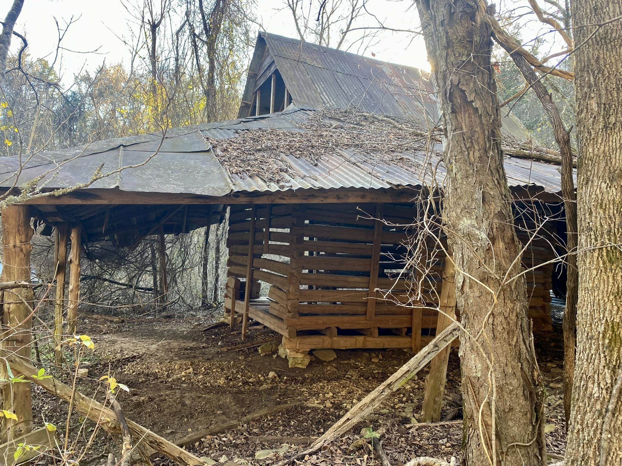 123  Highway 5 North  Mountain View, AR