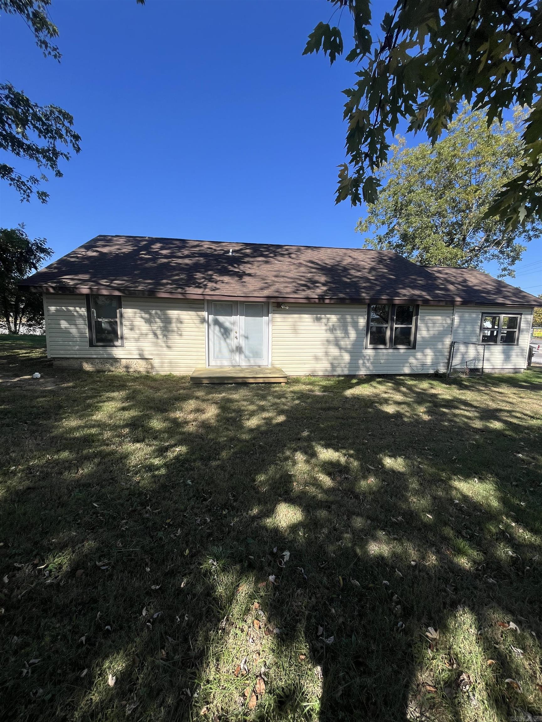 31  Hwy 223 S  Viola, AR