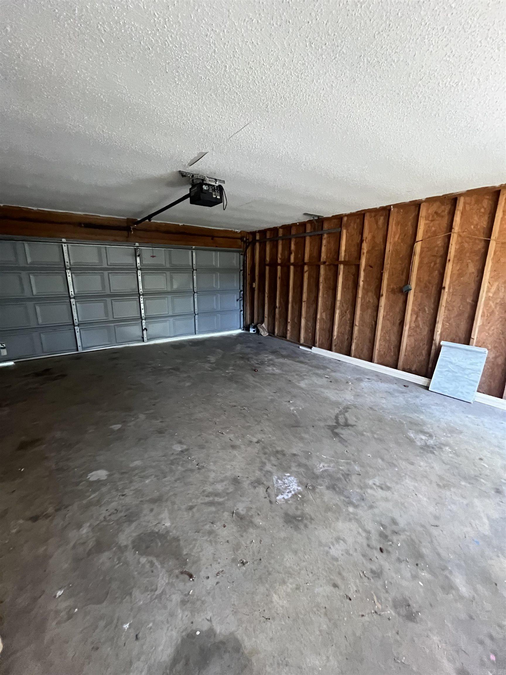 31  Hwy 223 S  Viola, AR