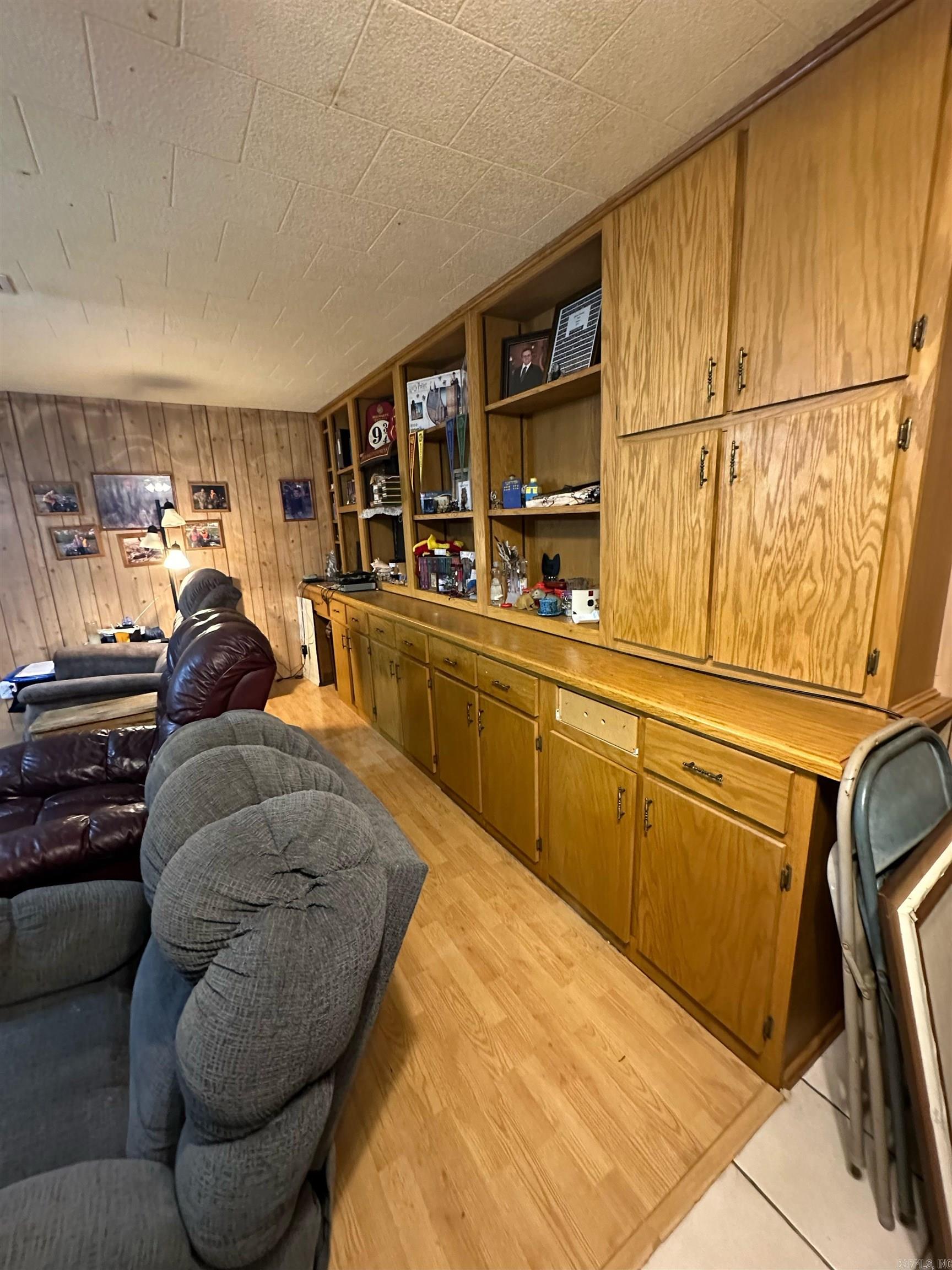 9850 & 9933  HWY 412 W  Paragould, AR