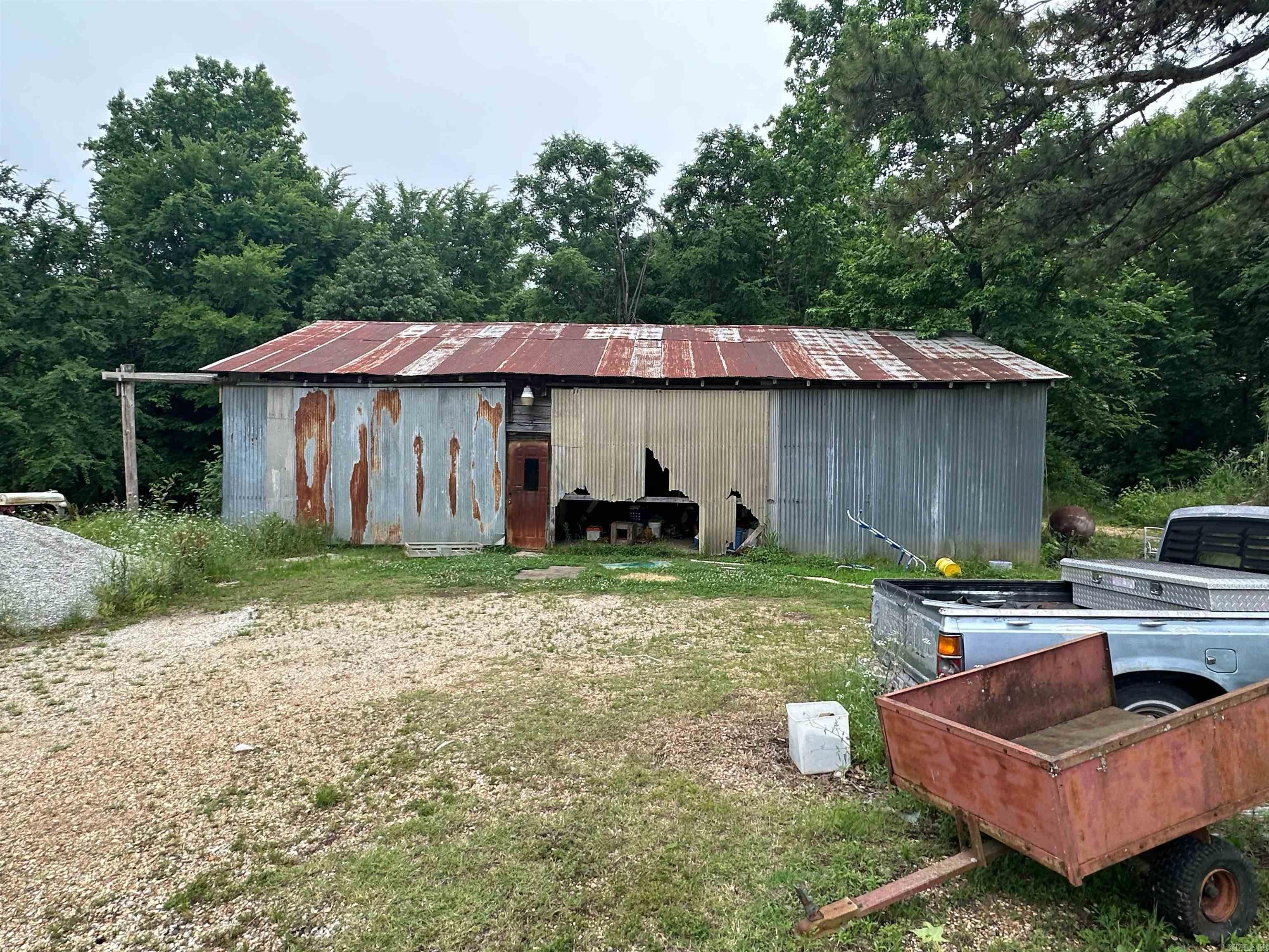 9850 & 9933  HWY 412 W  Paragould, AR