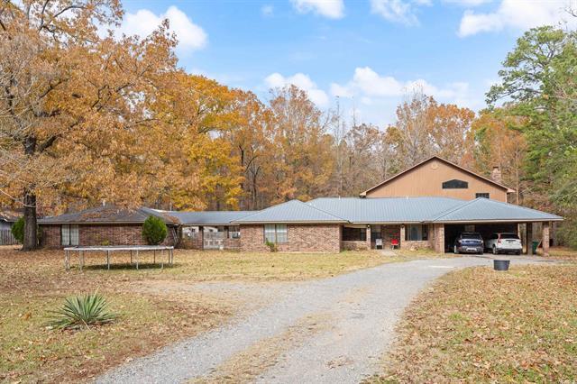 8200  Presidents  Pine Bluff, AR