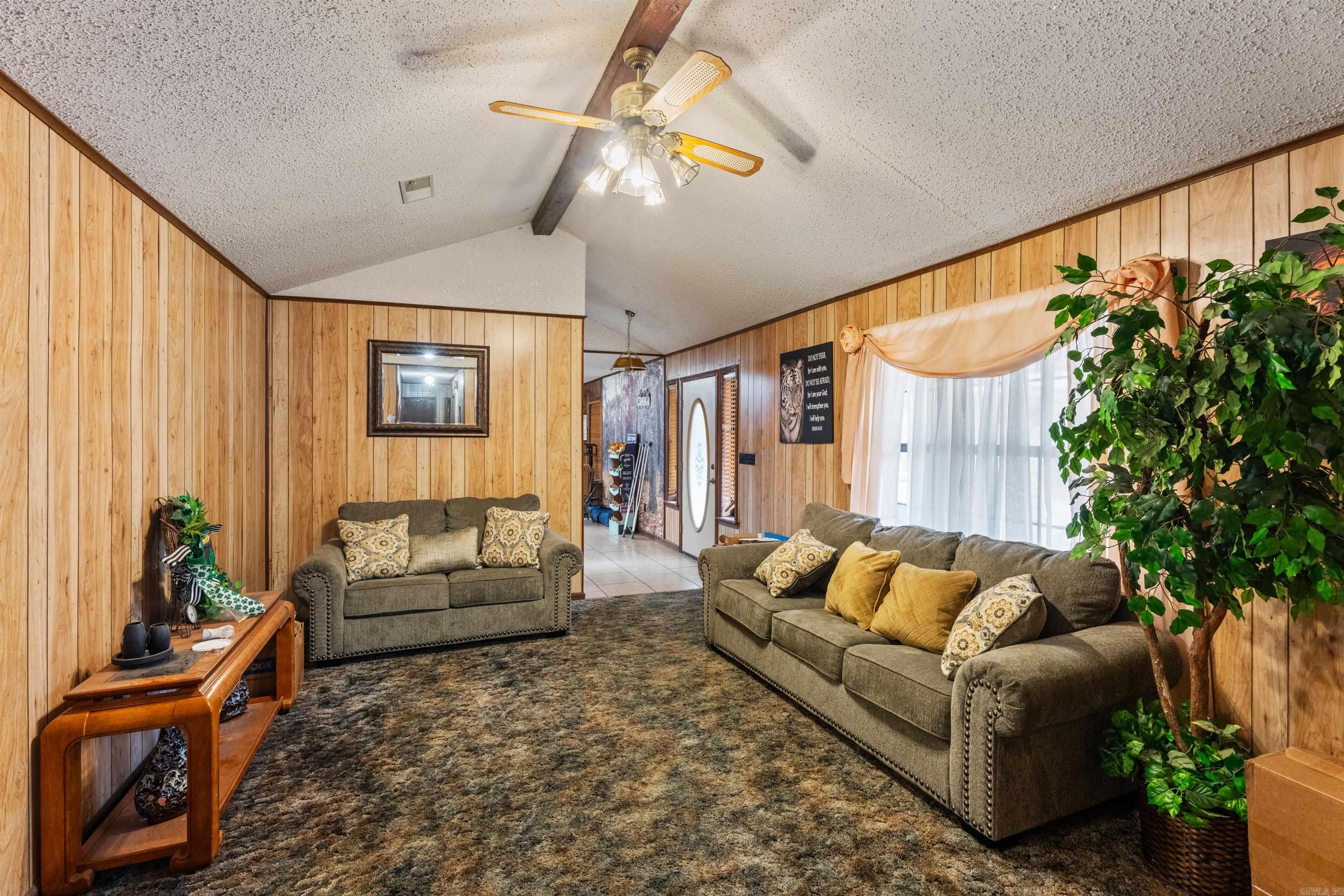8200  Presidents  Pine Bluff, AR