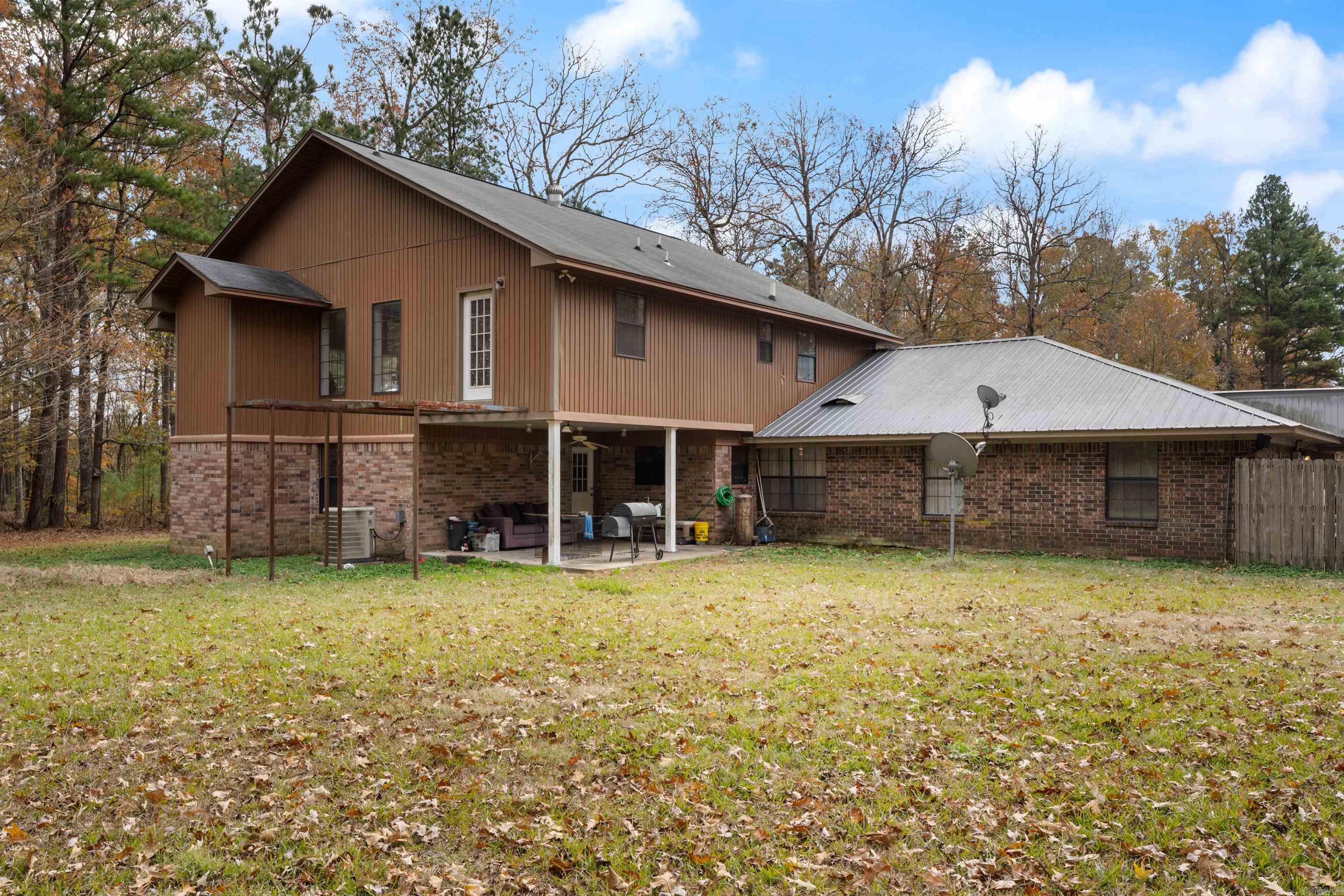 8200  Presidents  Pine Bluff, AR