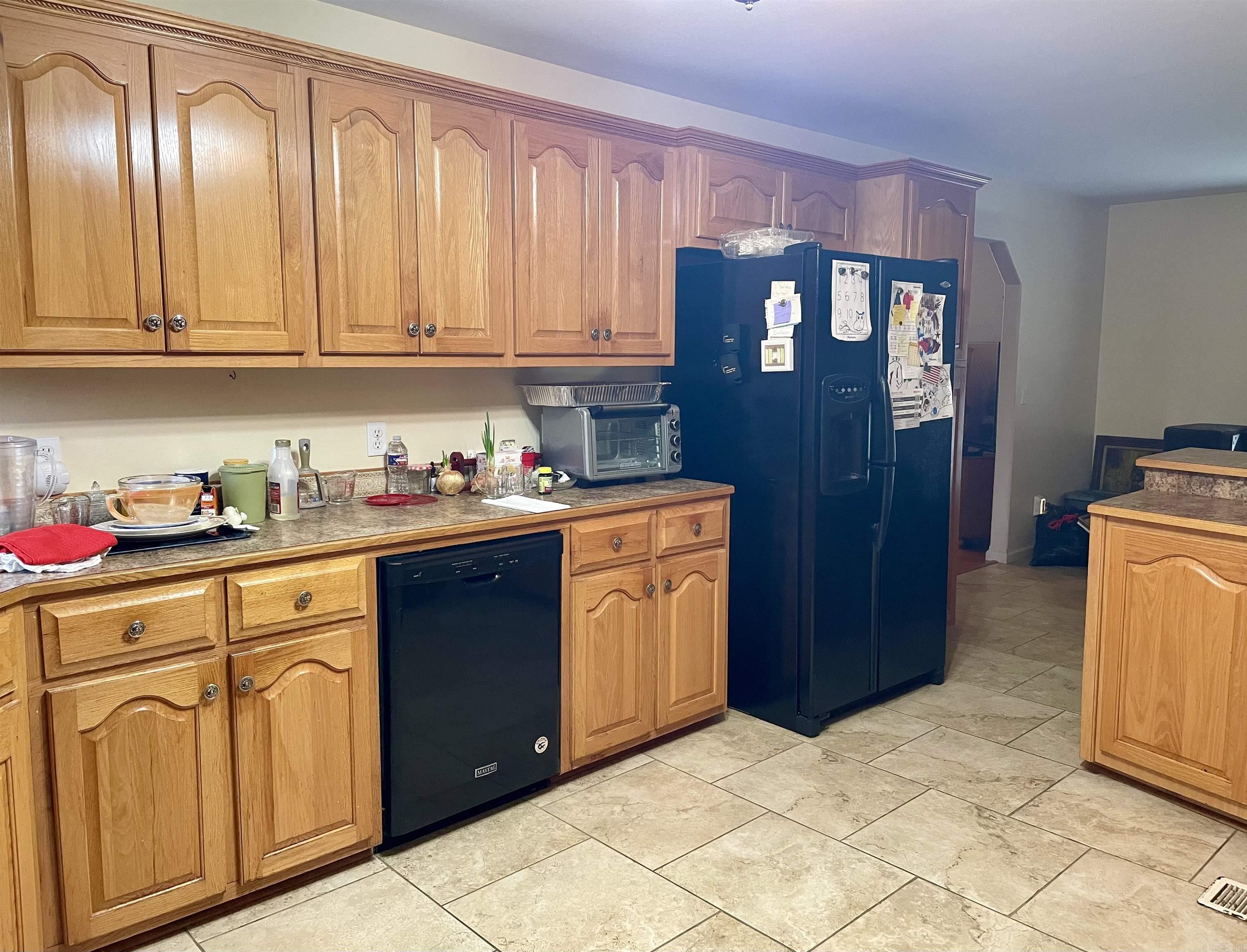 1000 Clarence St  Mountain View, AR