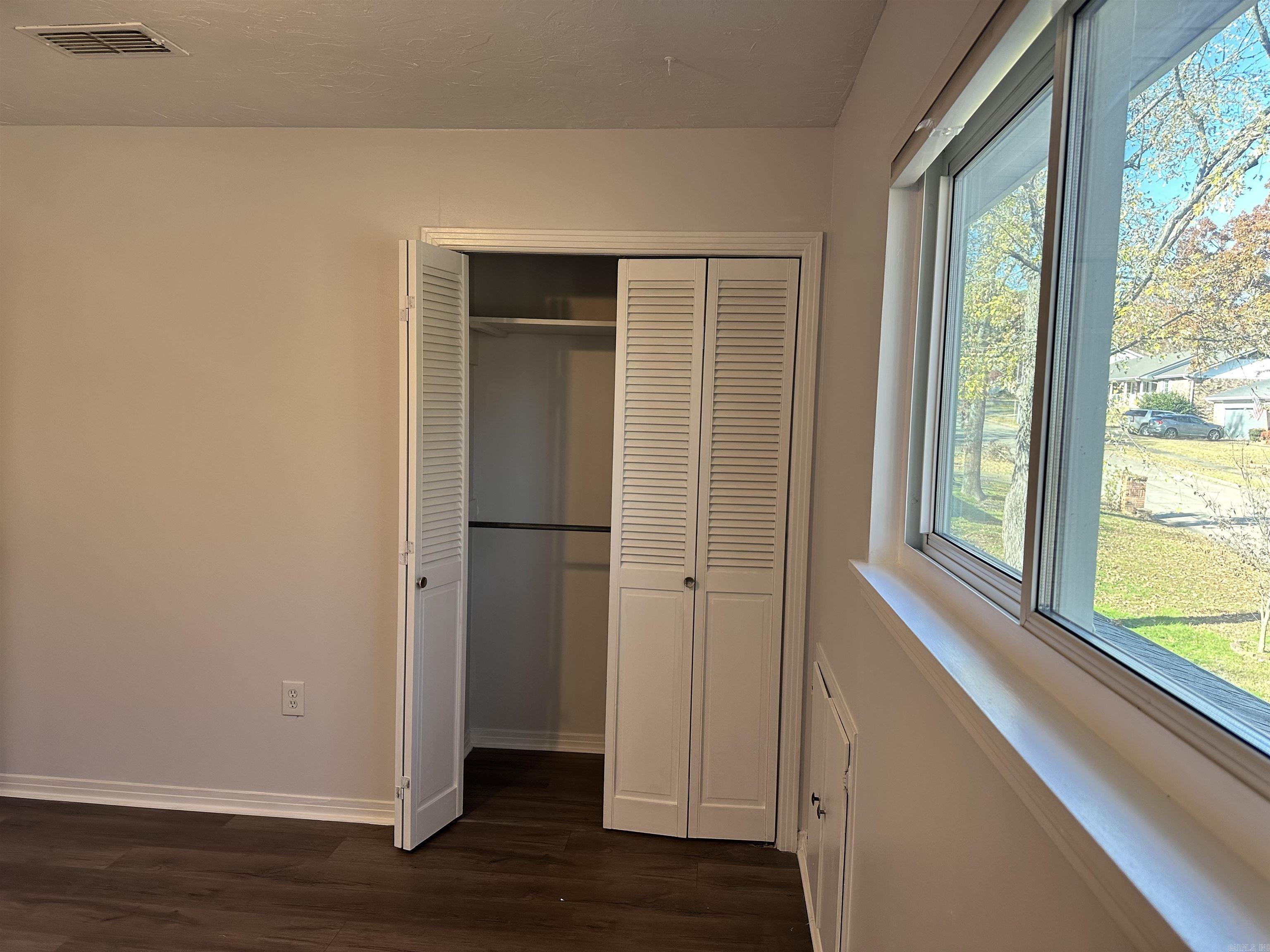 4104  Fox Hill  North Little Rock, AR
