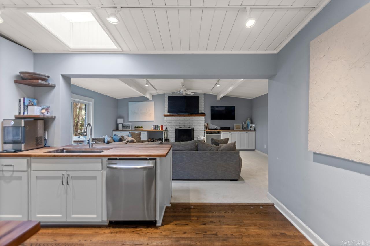 29  White Oak  Little Rock, AR