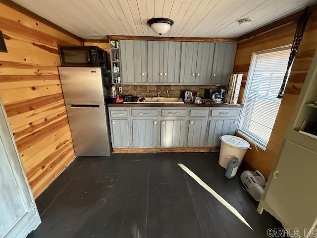 552 Little Creek Lane  Pineville, AR