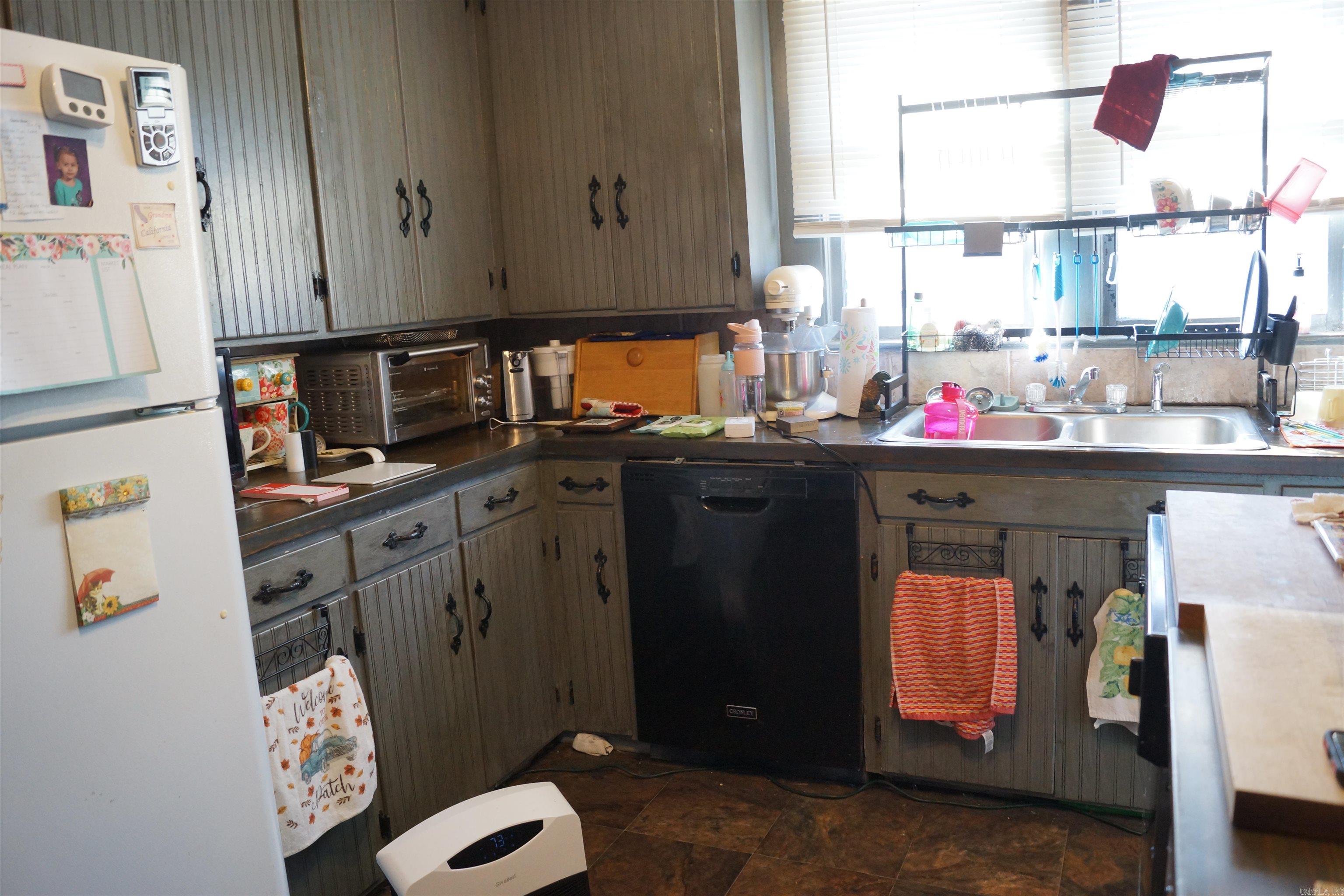 1122  Janssen  Mena, AR