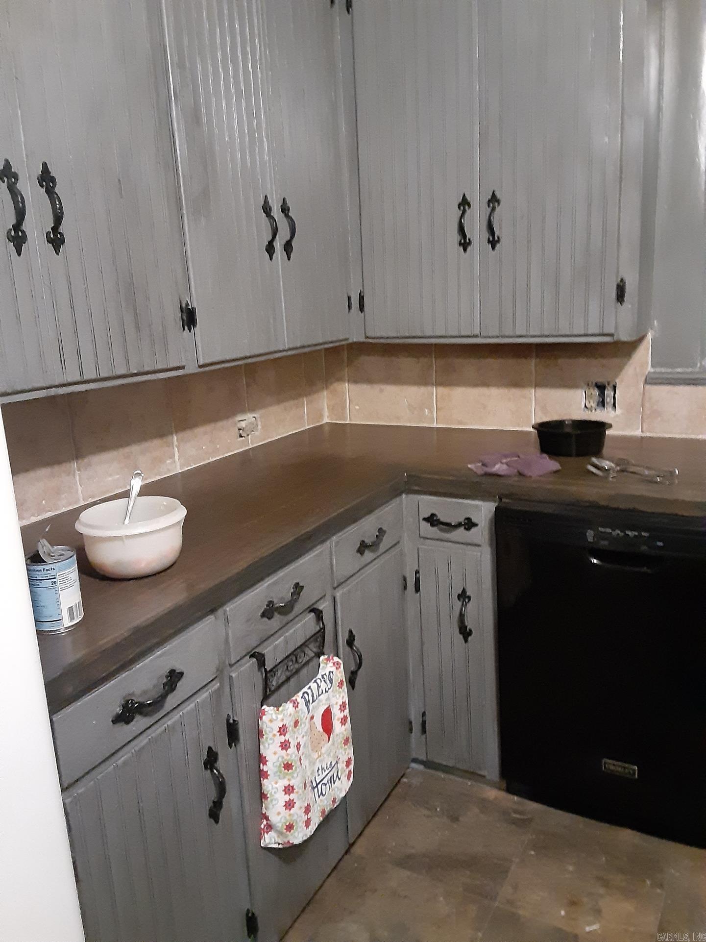 1122  Janssen  Mena, AR