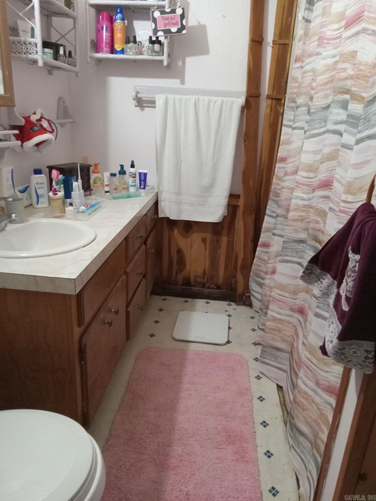1122  Janssen  Mena, AR
