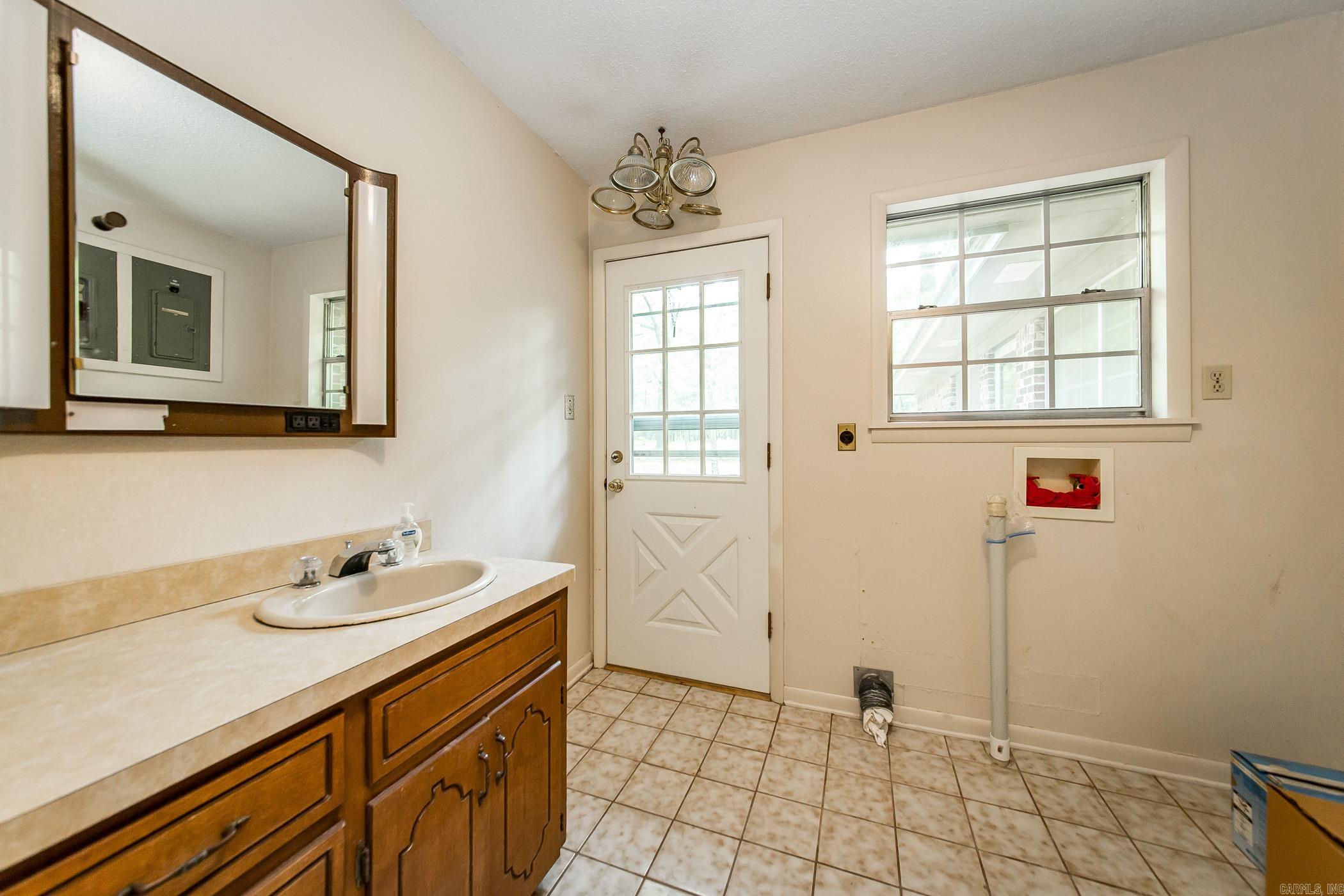 5049  Heber Springs Road West  Quitman, AR