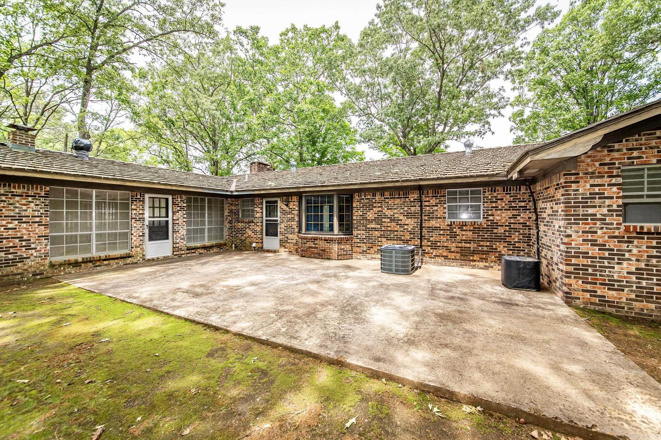 5049  Heber Springs Road West  Quitman, AR