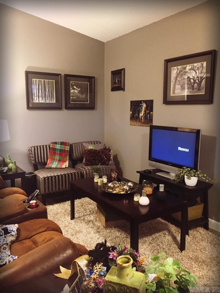 8447  Elizabeth  Viola, AR