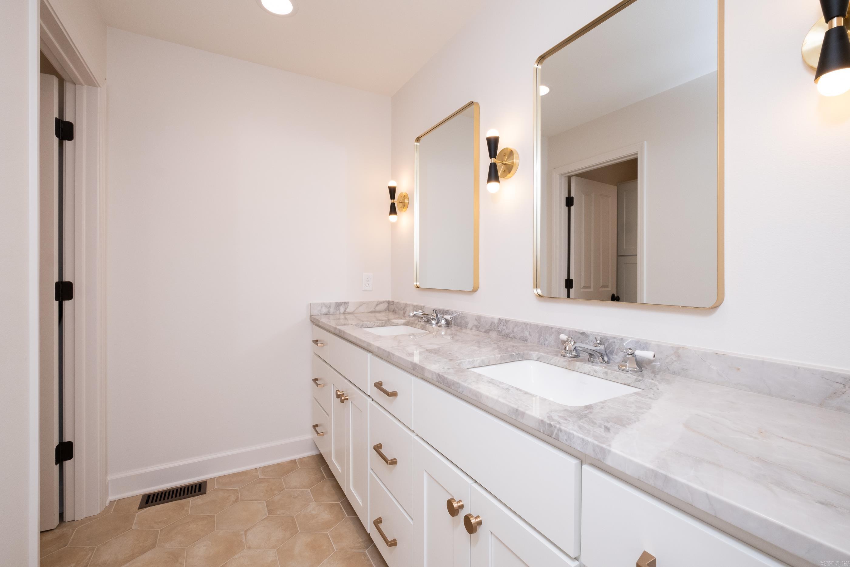 6600  Waverly  Little Rock, AR