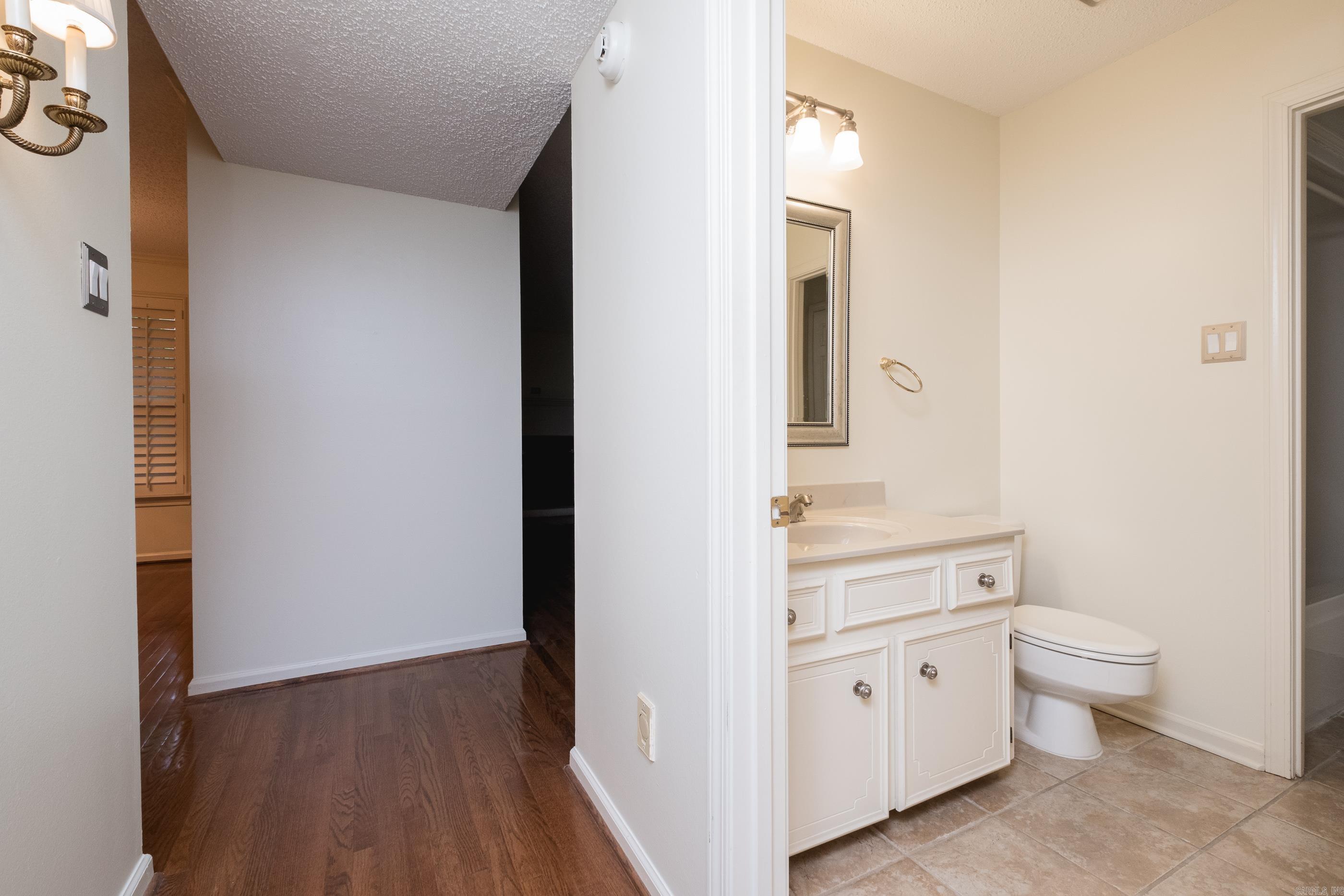 520  Cambridge Place Dr  Little Rock, AR