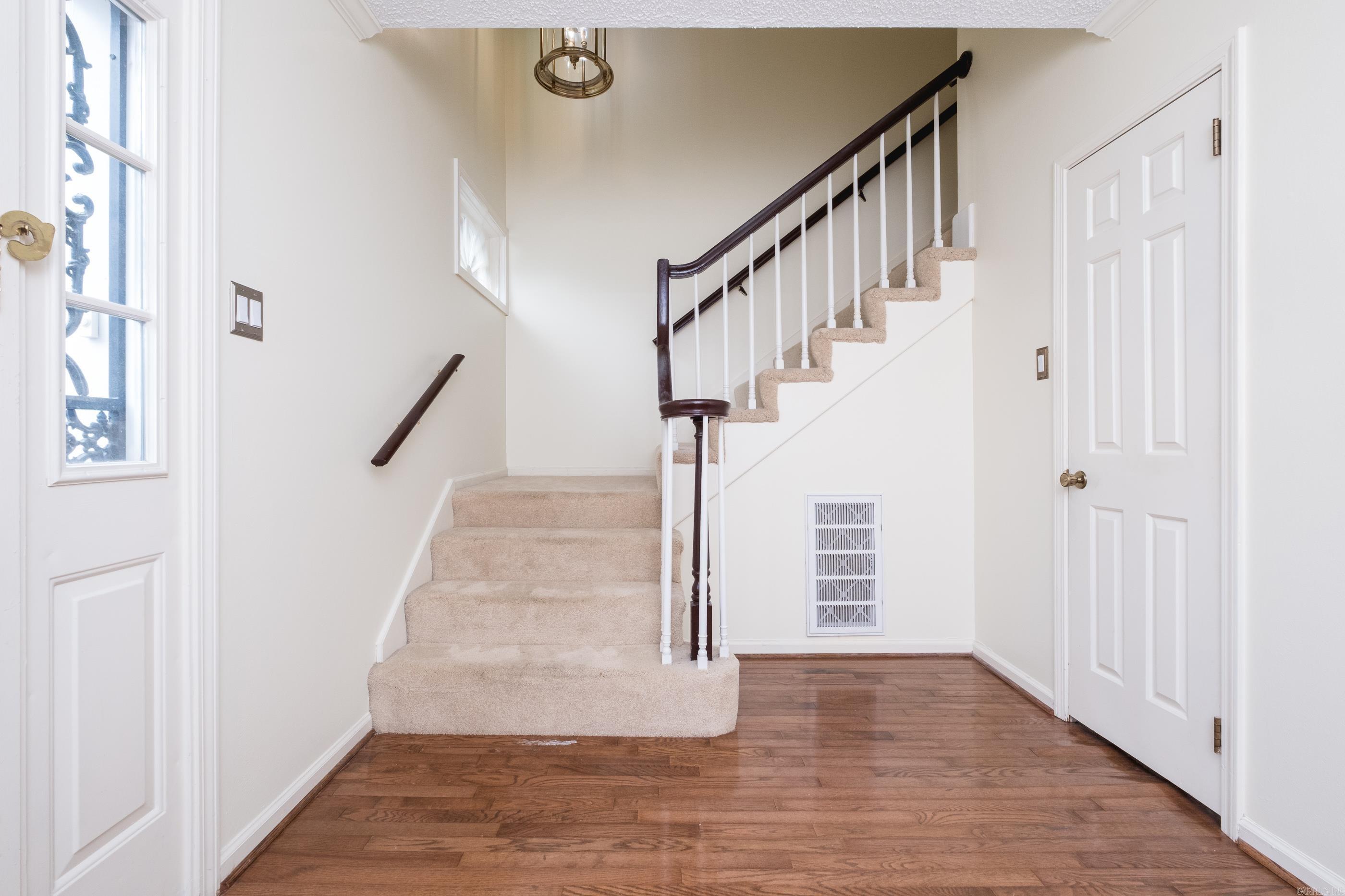 520  Cambridge Place Dr  Little Rock, AR