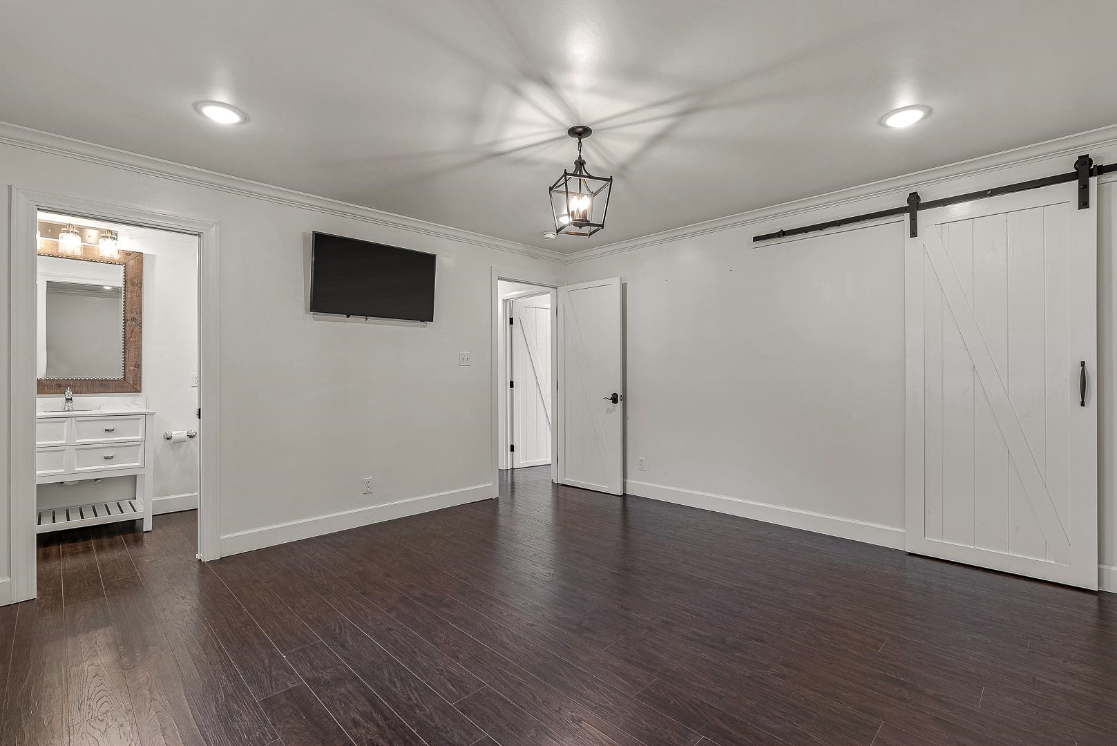1801 S 54th St Paragould, AR 72450