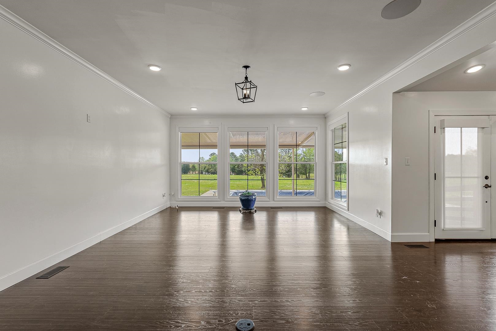 1801 S 54th St Paragould, AR 72450