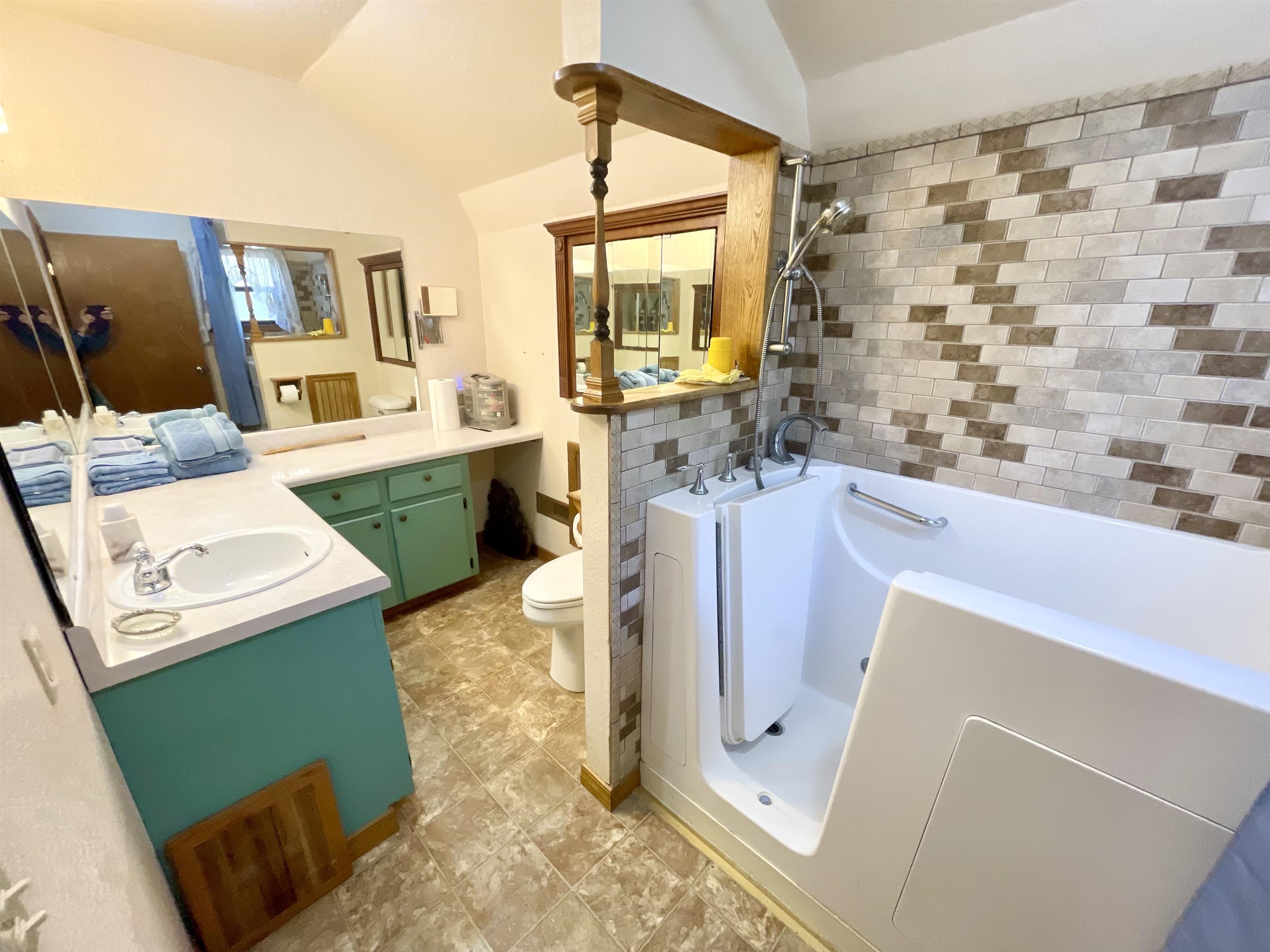 1494  9  Salem, AR