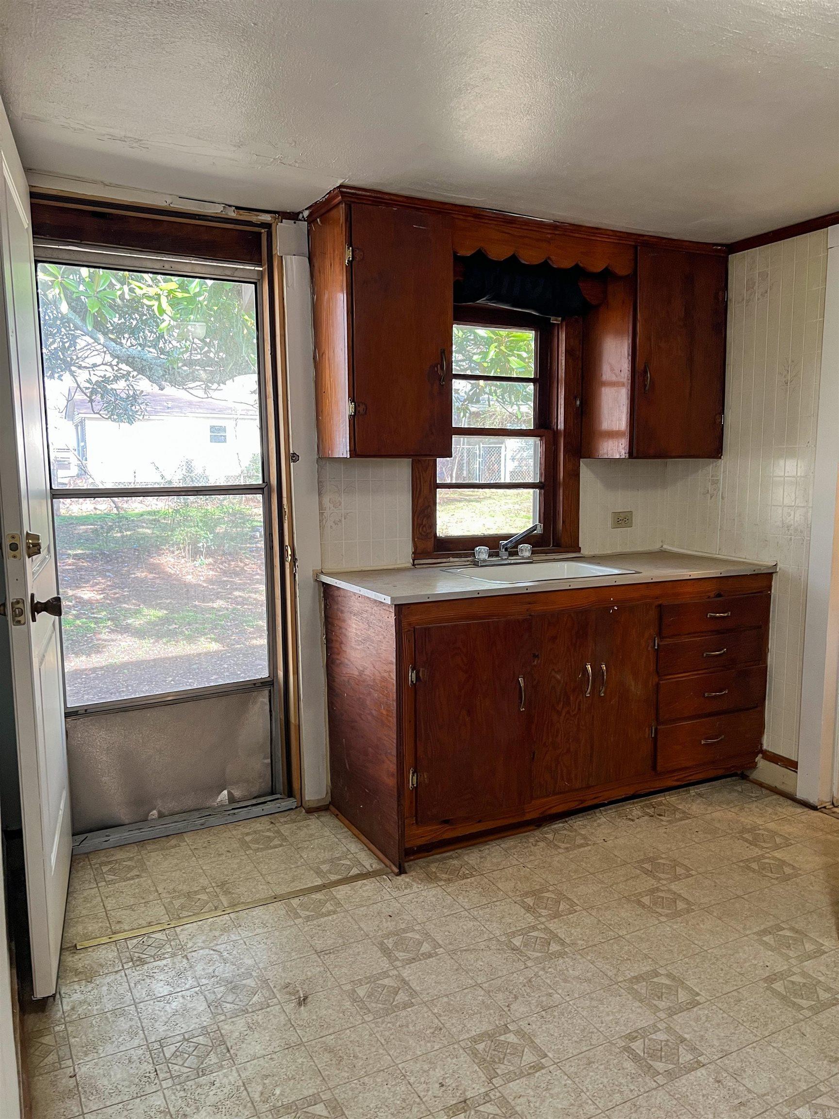 430 W Mill  Malvern, AR