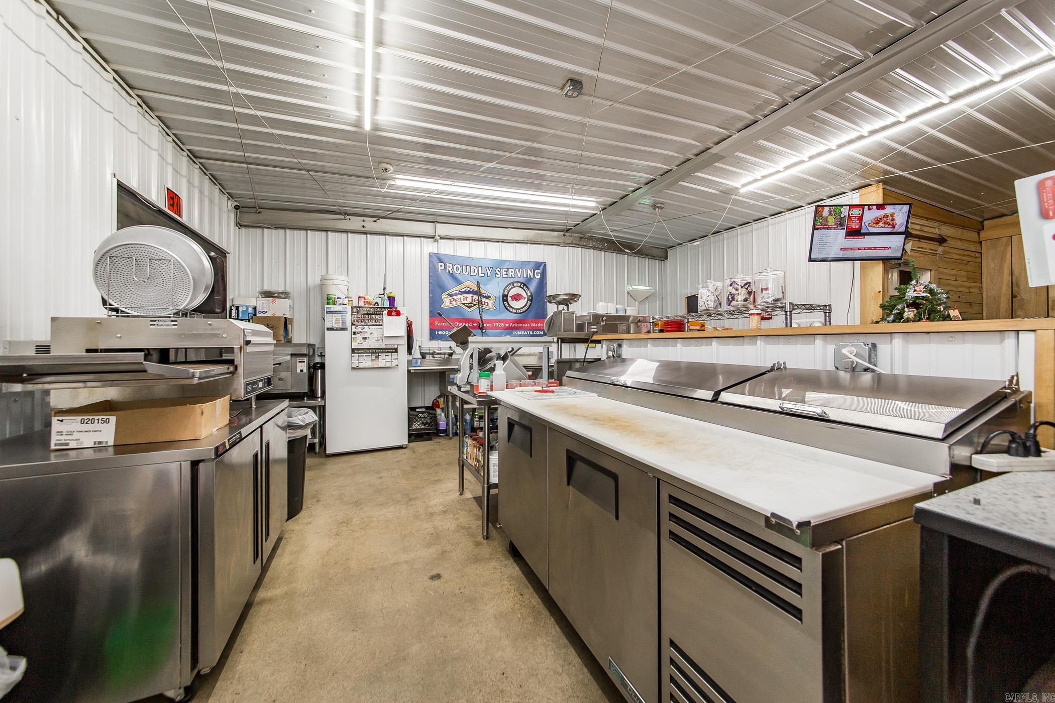 3953  AR 95  Cleveland, AR