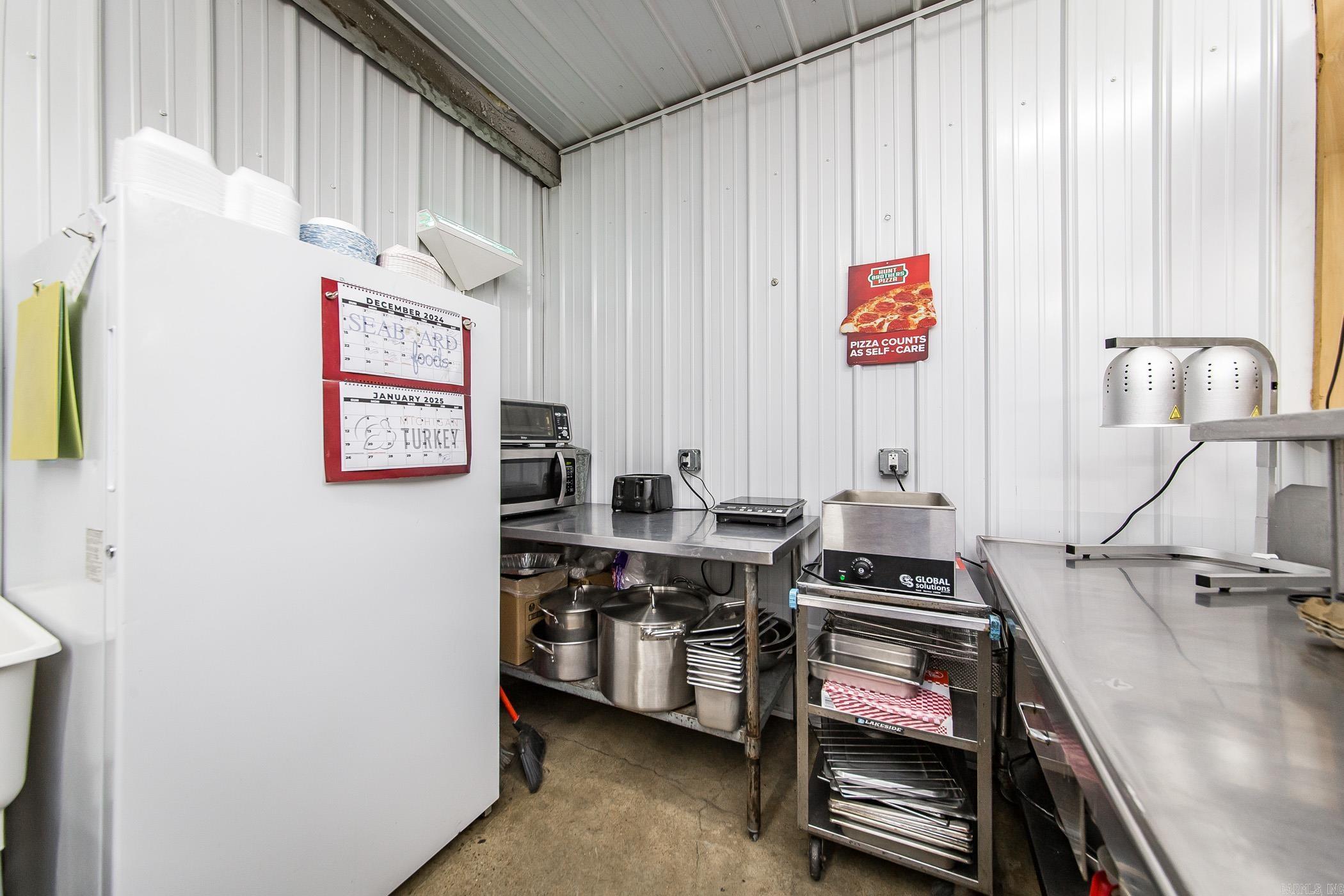 3953  AR 95  Cleveland, AR