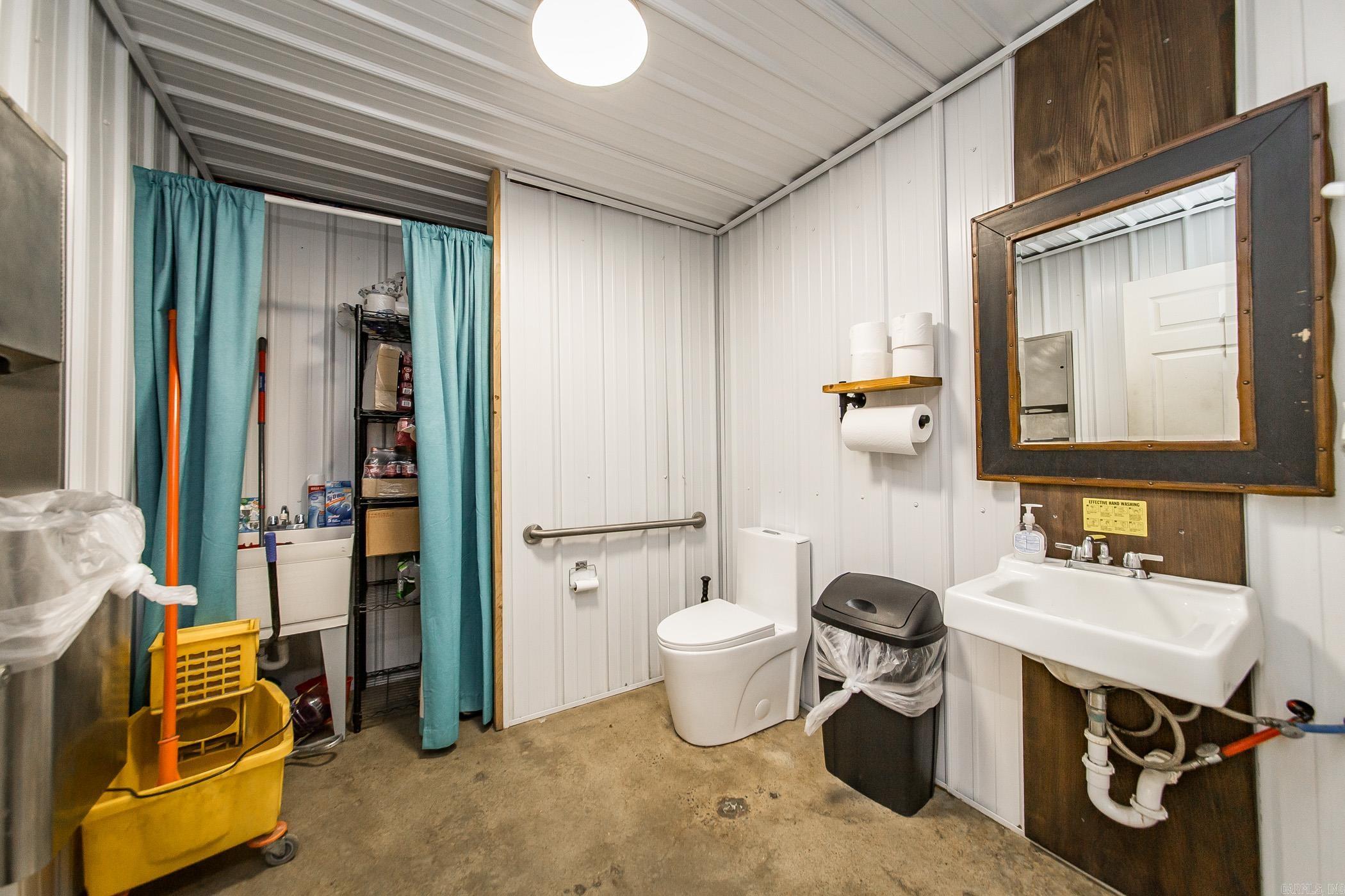 3953  AR 95  Cleveland, AR