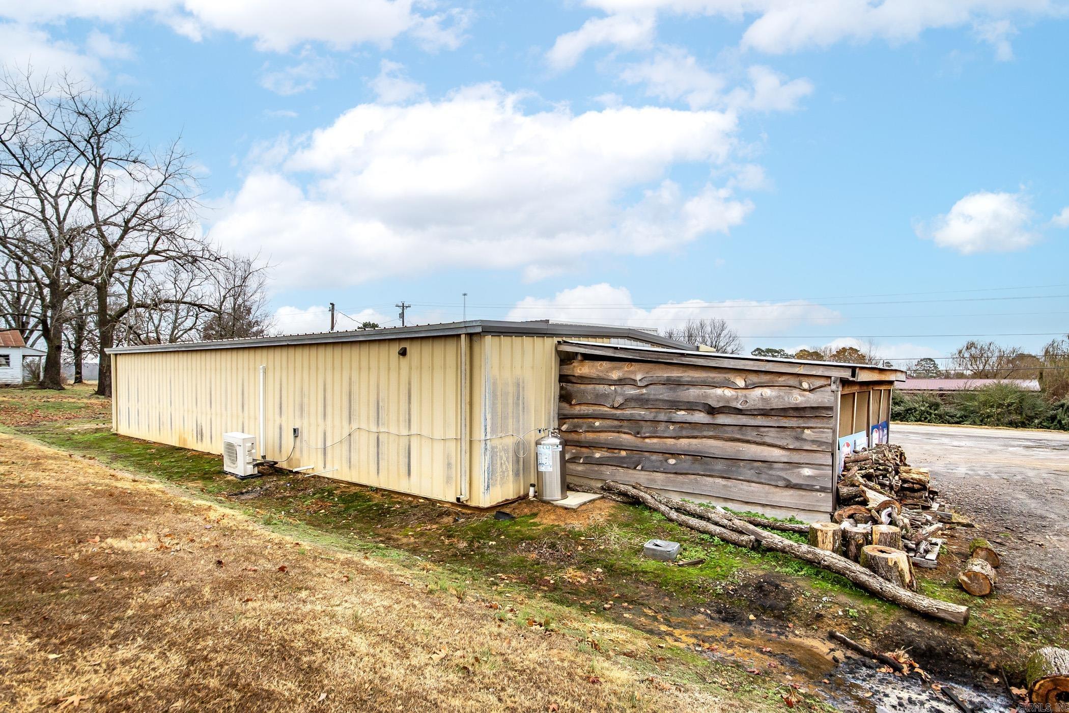 3953  AR 95  Cleveland, AR