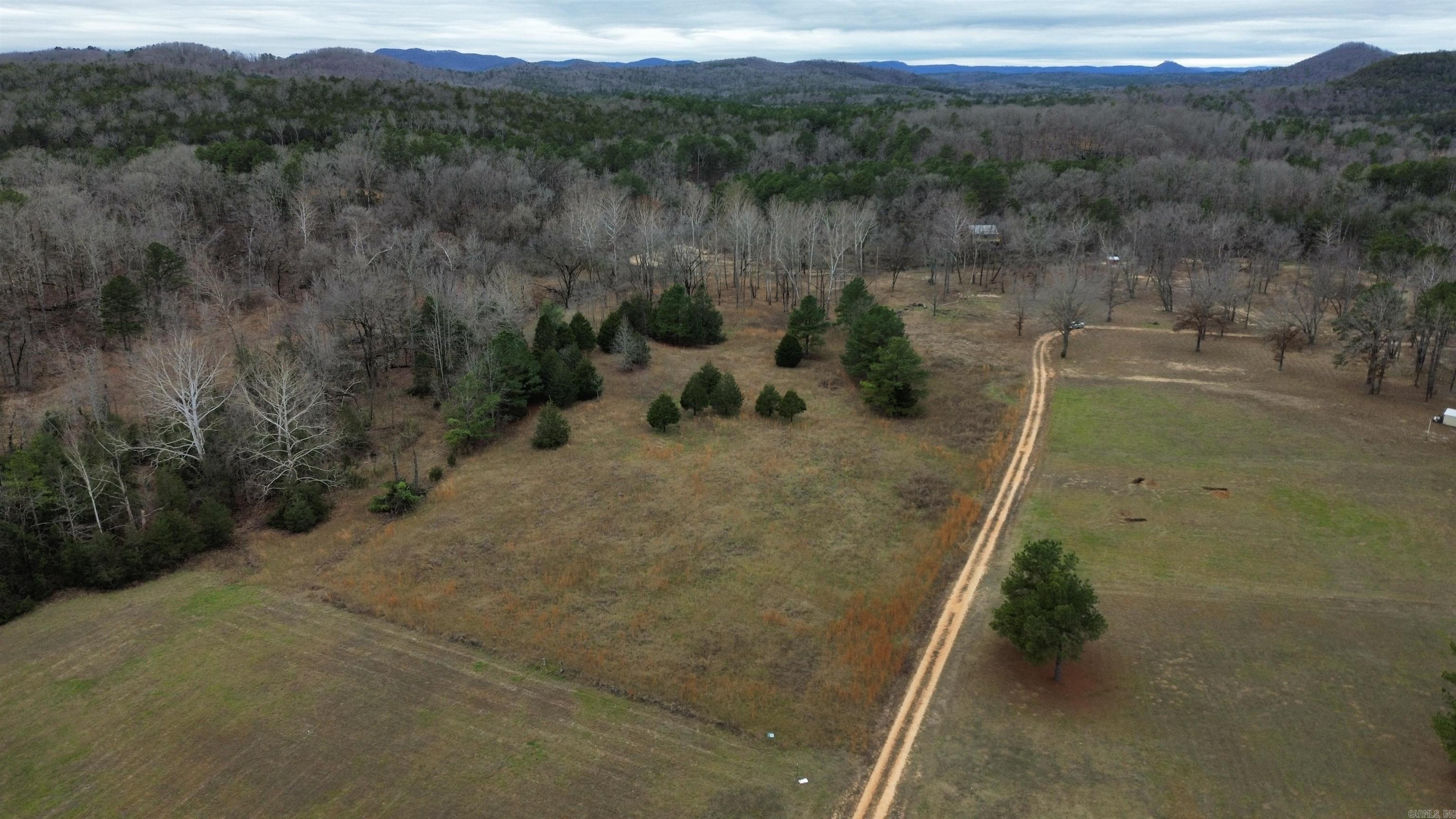 0  Apple Tree Lane  Melbourne, AR