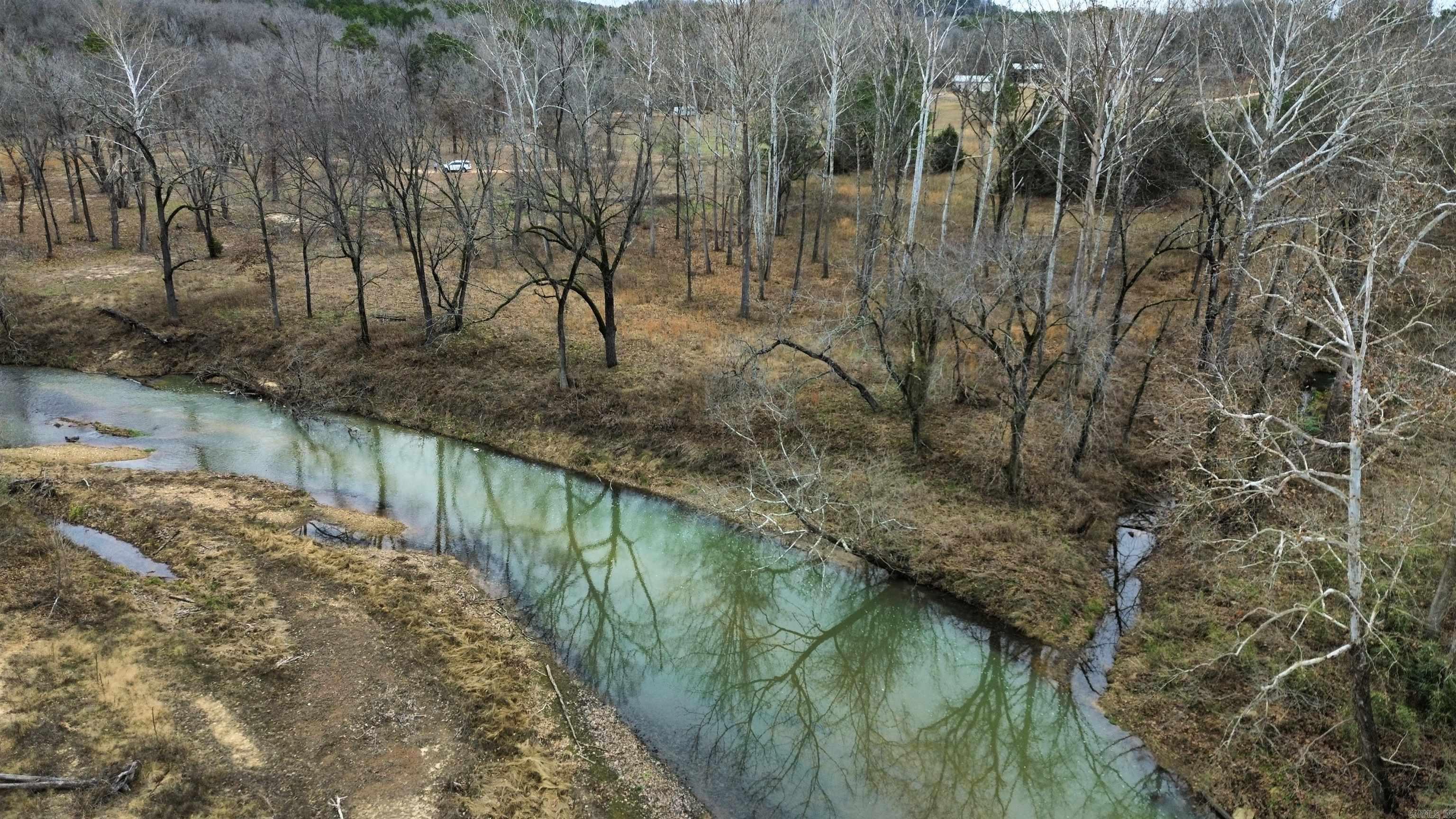 0  Apple Tree Lane  Melbourne, AR