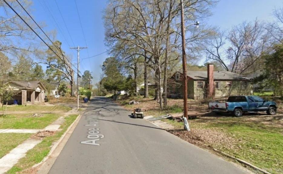 407 NW Agee  Camden, AR