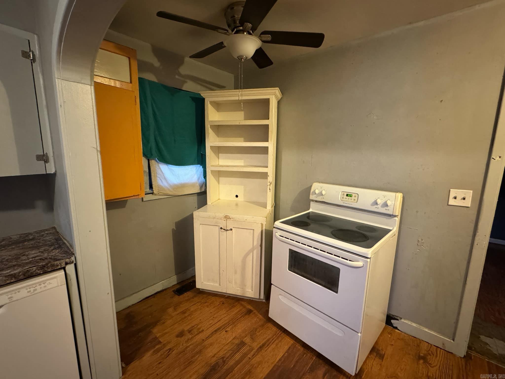 1011  Ninth Street  Mena, AR